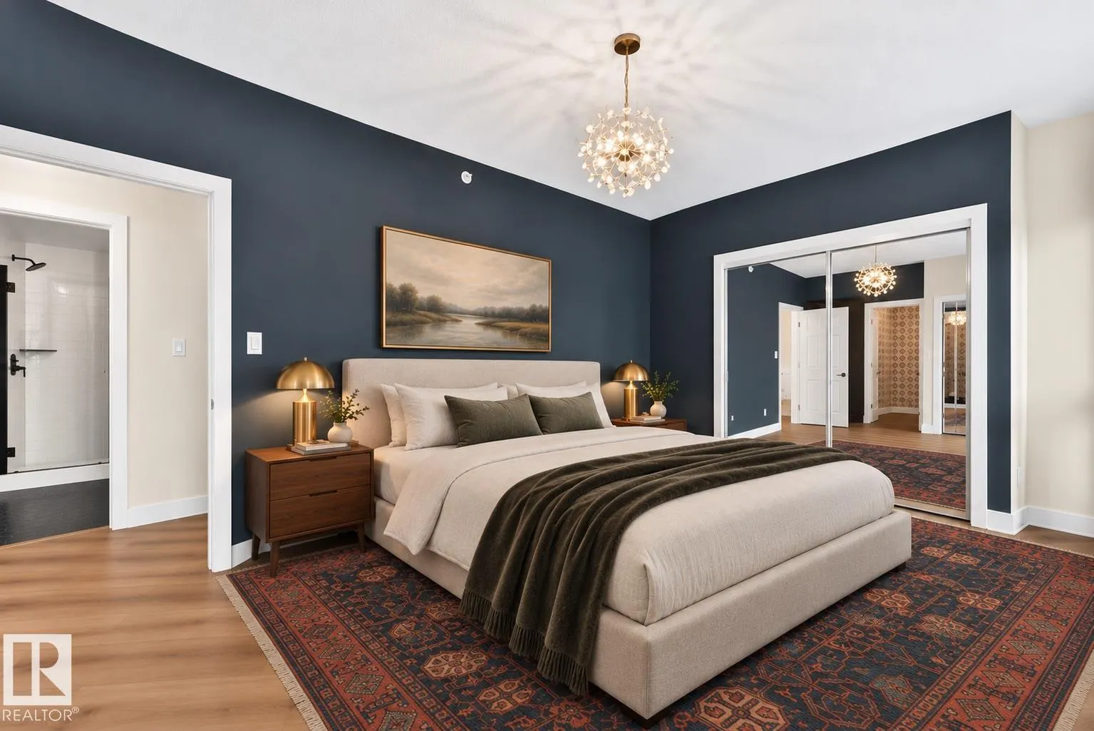 #707 10108 125 ST NW
