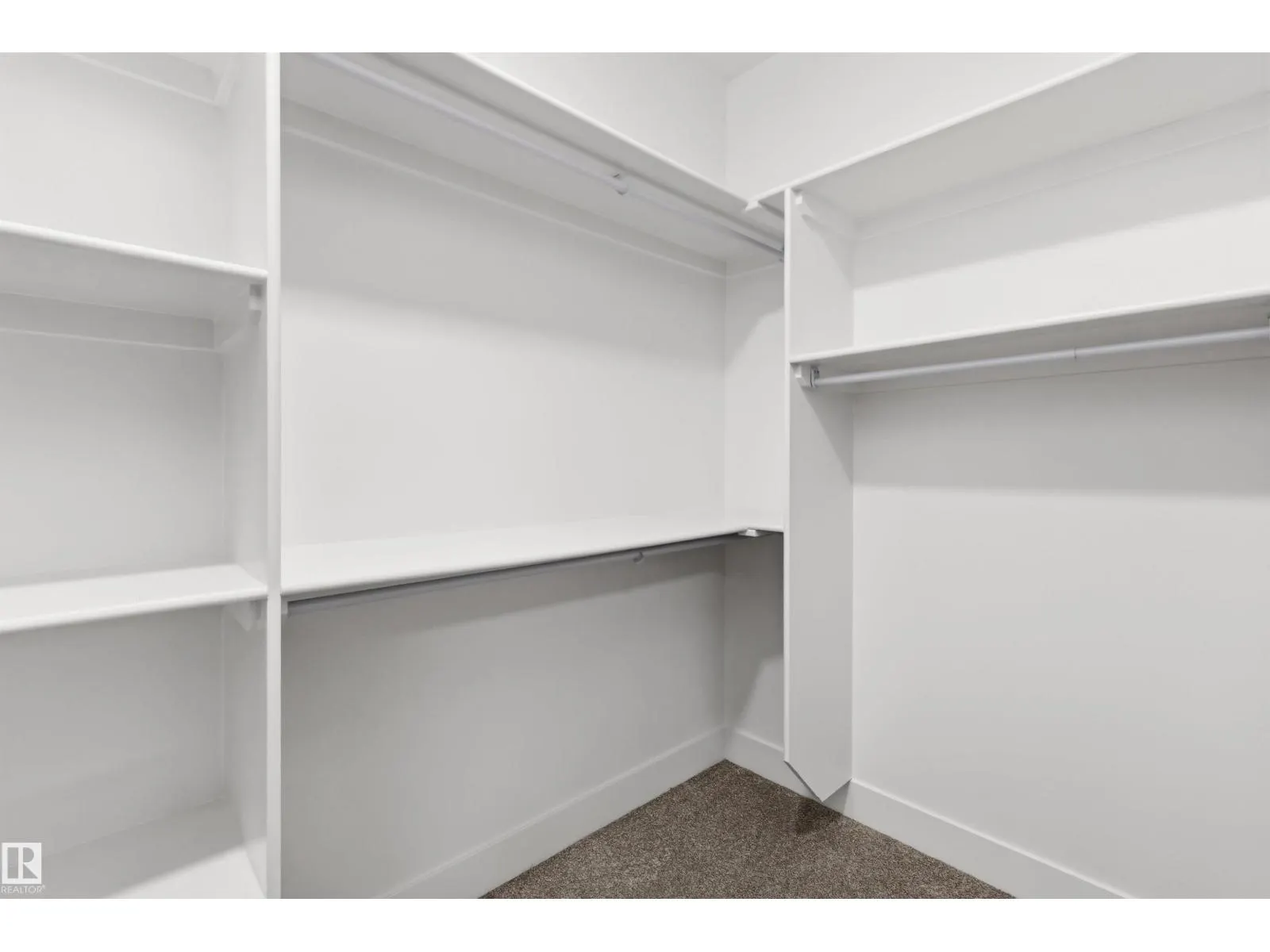 1847 187 ST NW