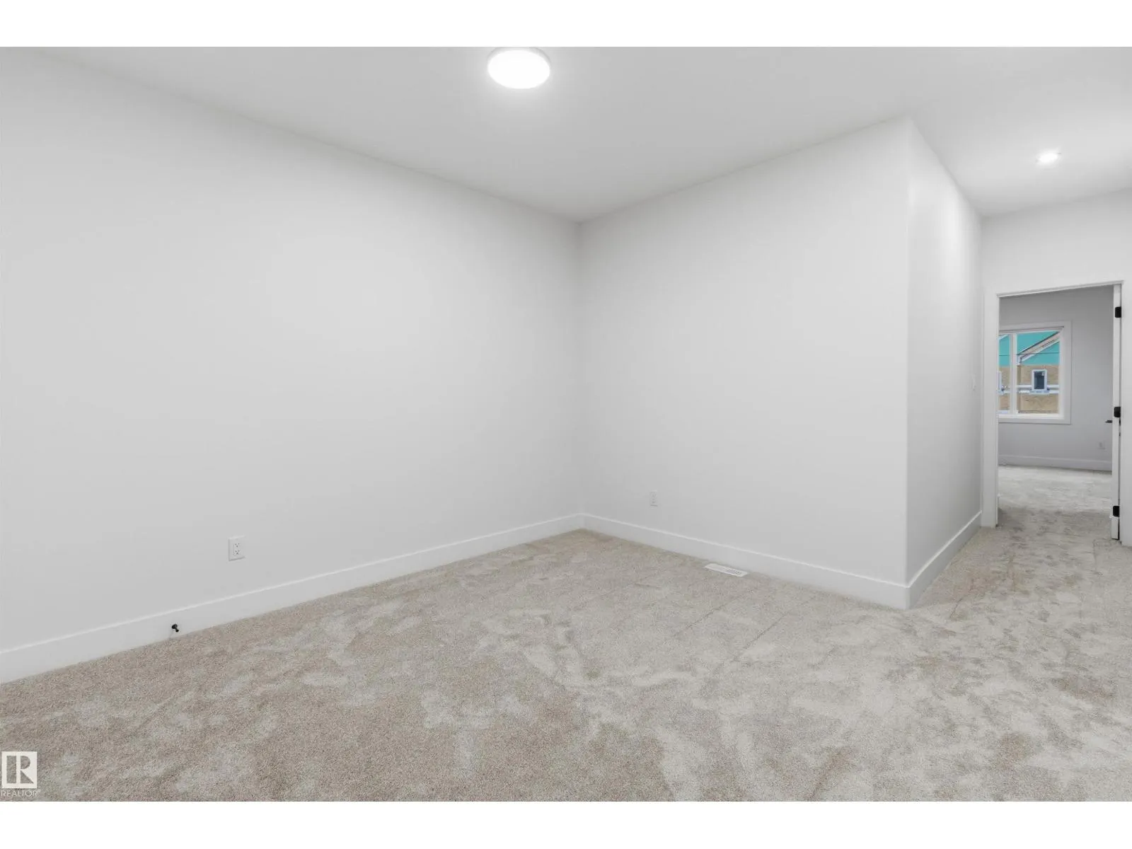 1847 187 ST NW