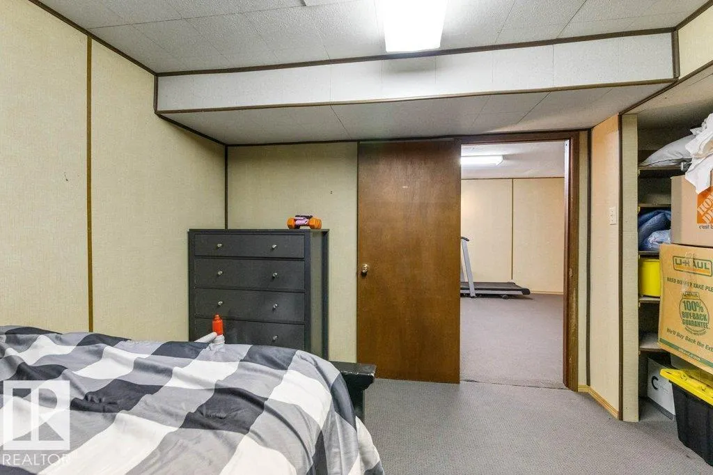 5222 50 ST