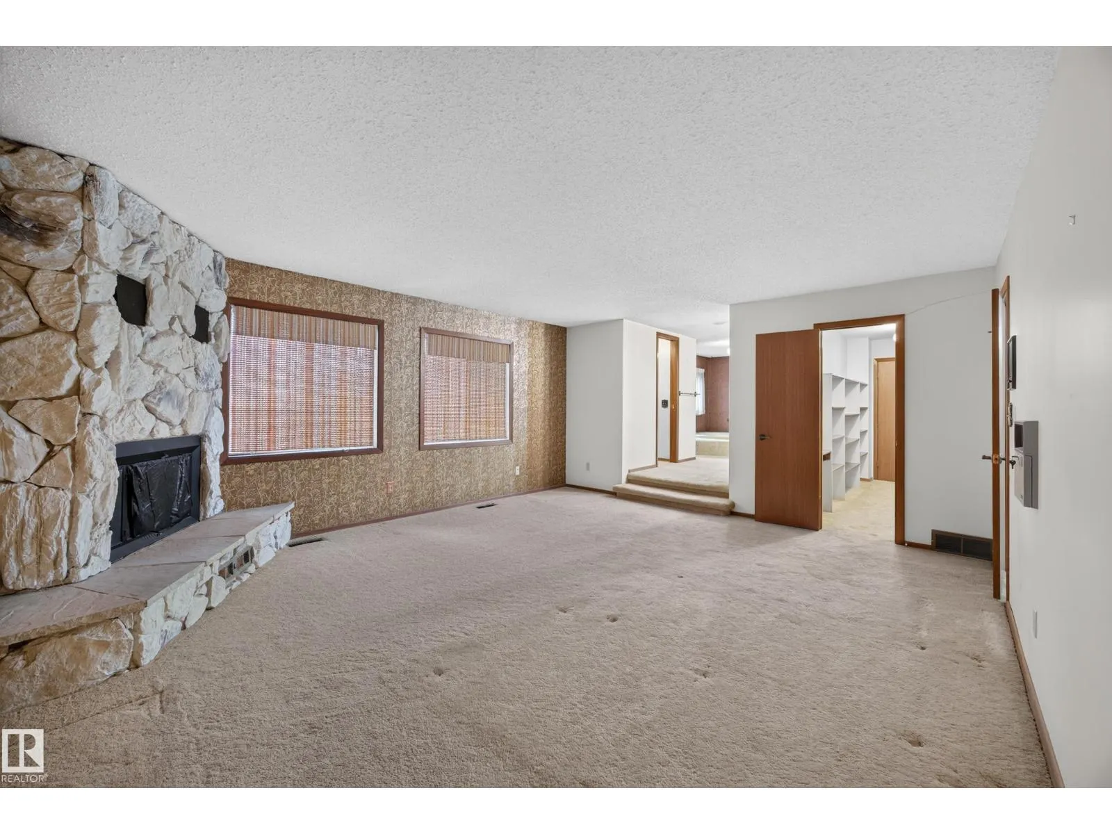 5739 172 ST NW