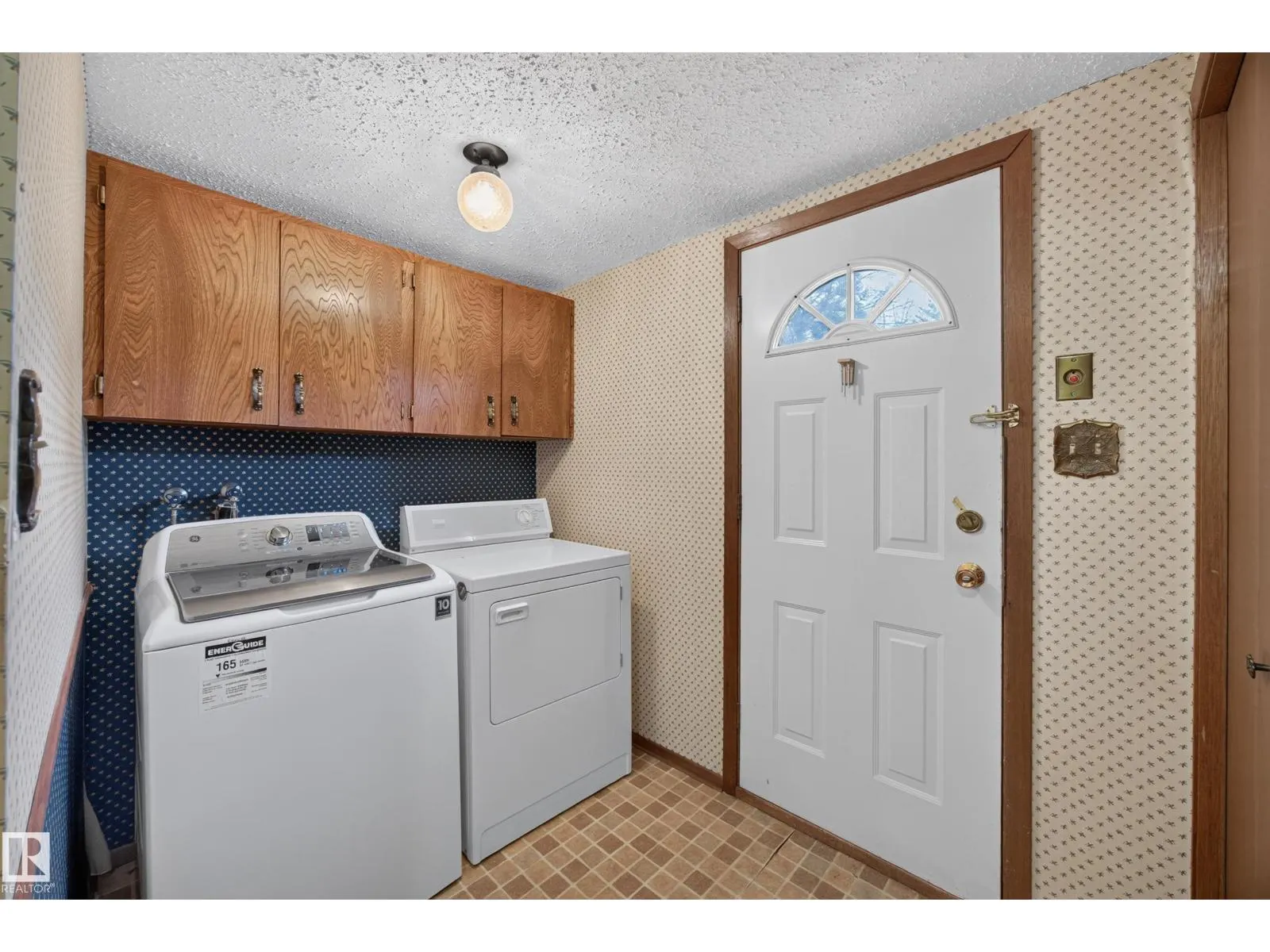 5739 172 ST NW