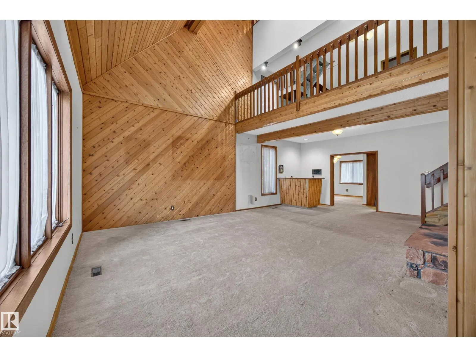 5739 172 ST NW