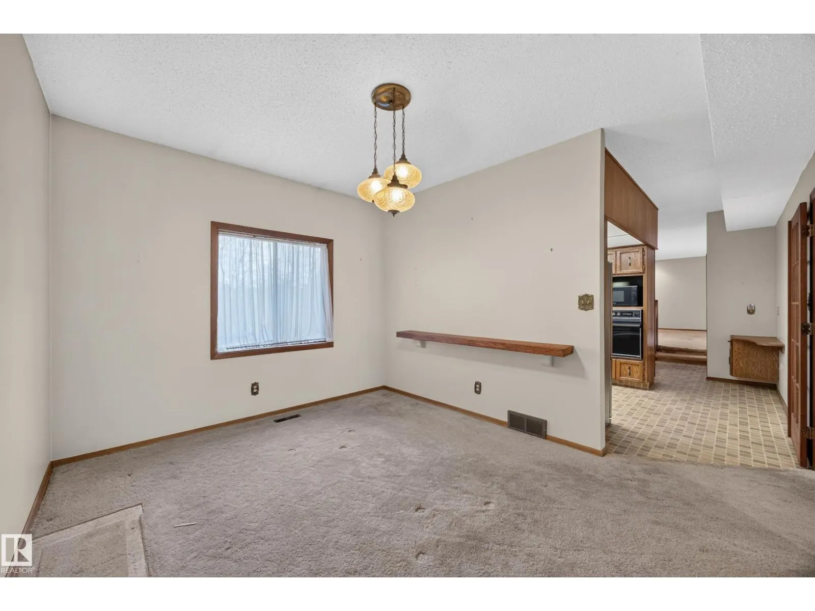 5739 172 ST NW
