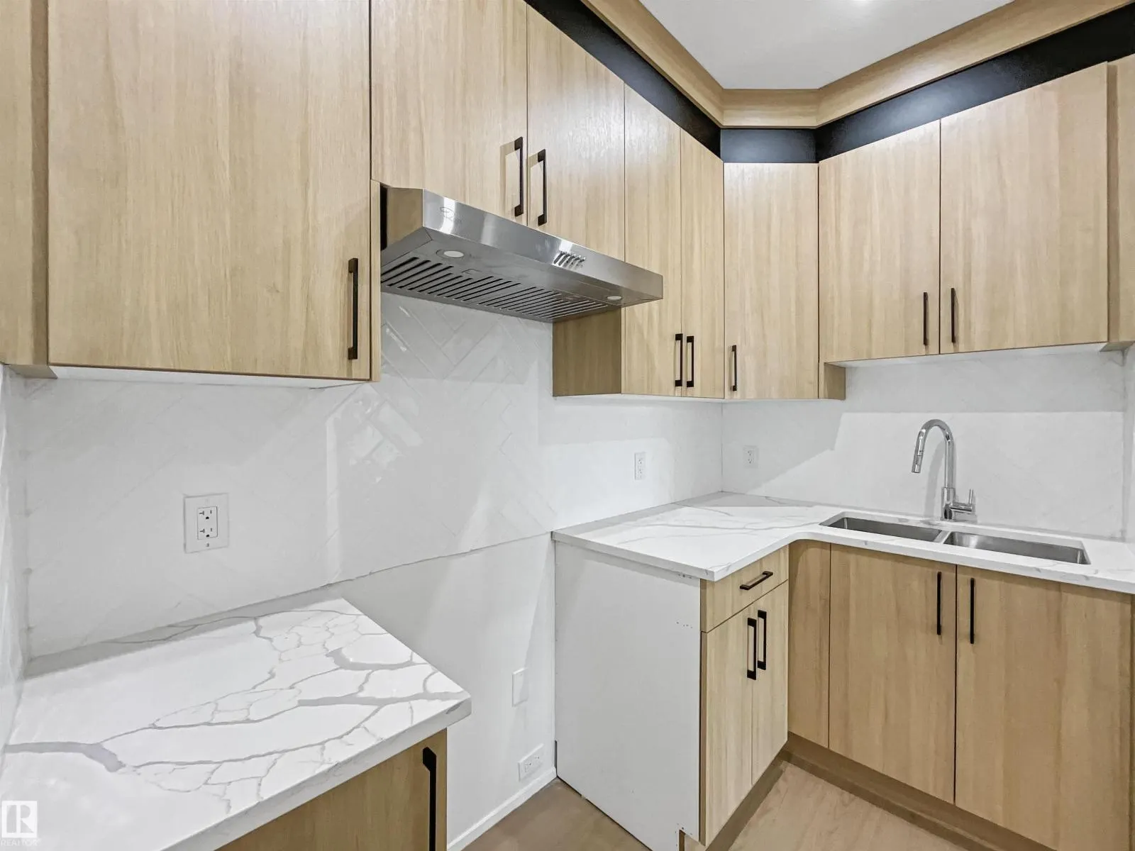 17625 67 st NW