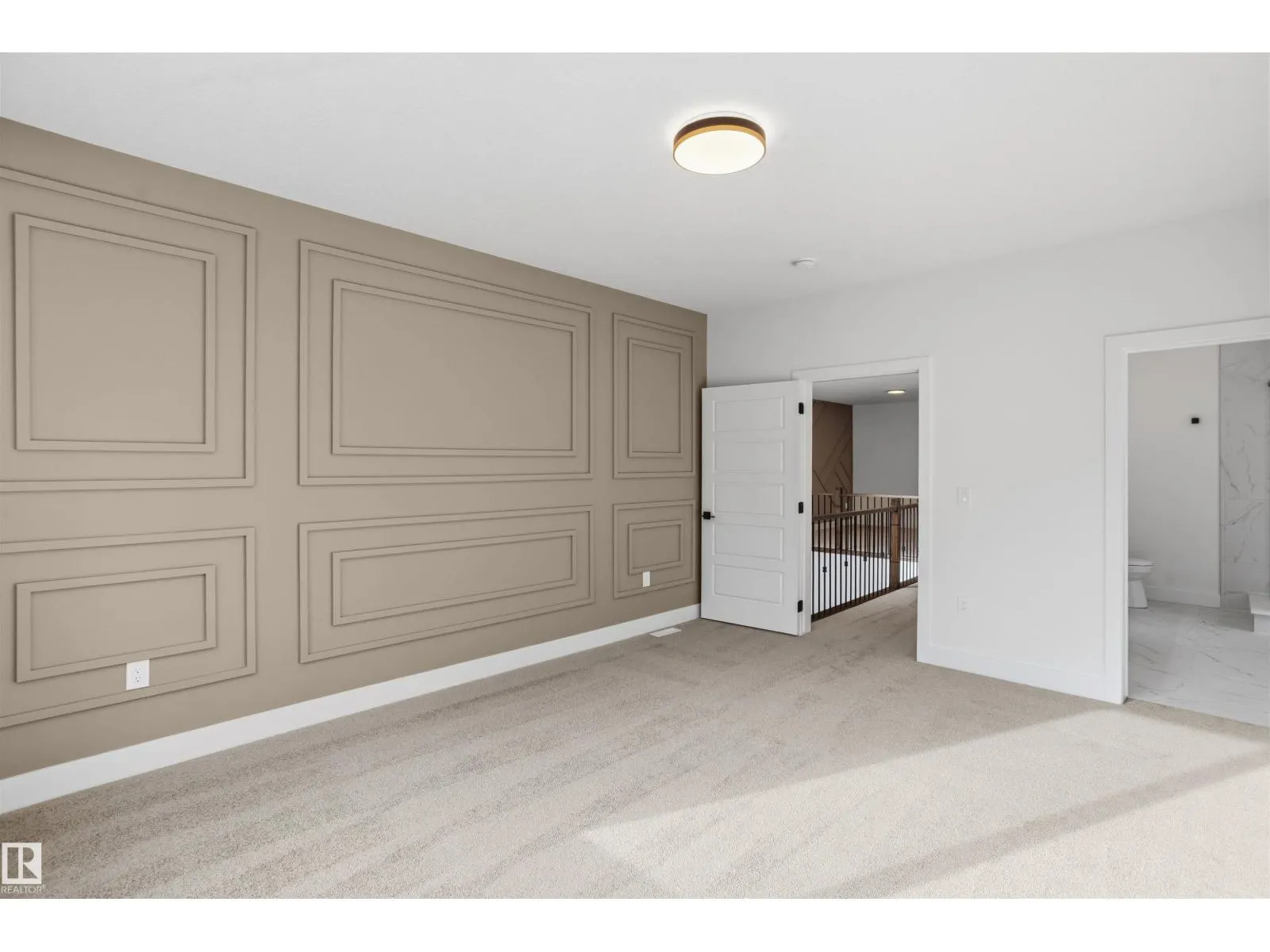 32 MEADOWGROVE LD