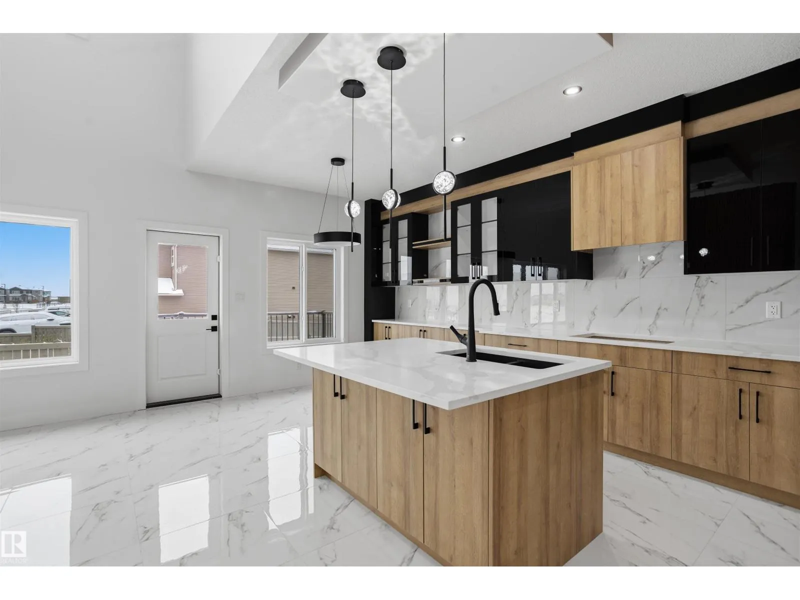 4202 63 ST