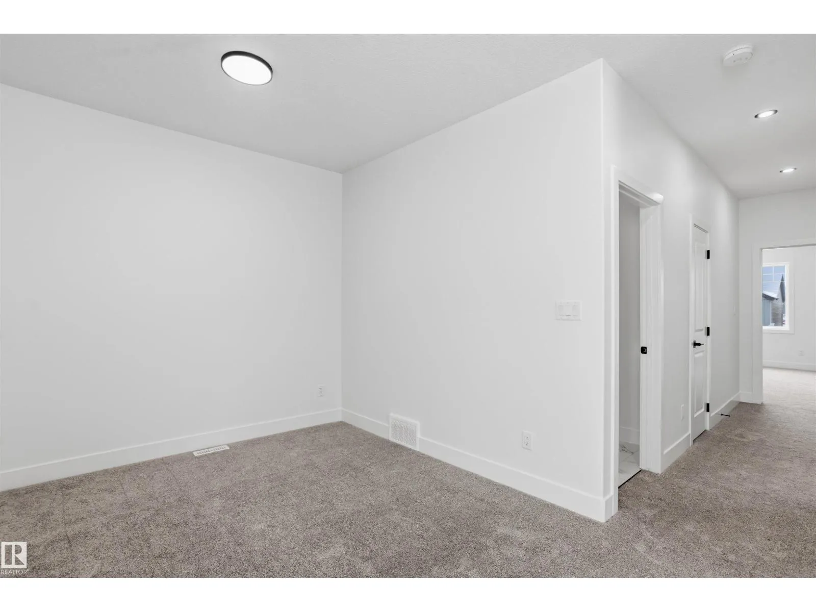 4202 63 ST