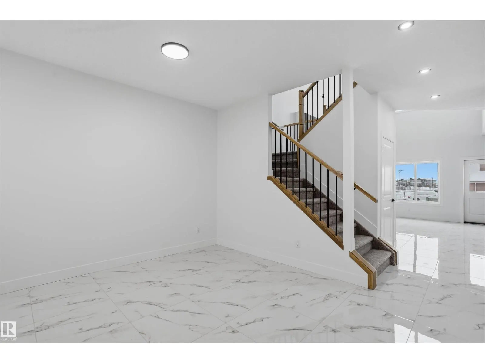 4202 63 ST