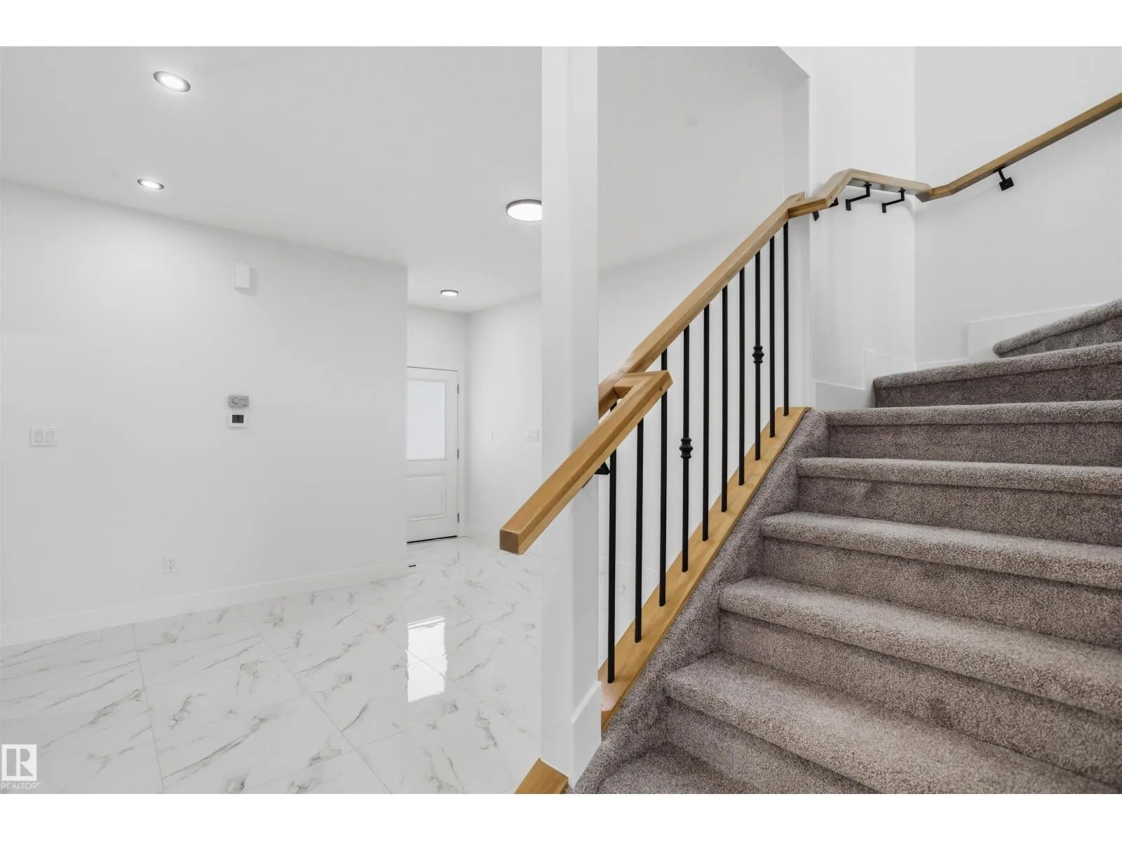 4202 63 ST