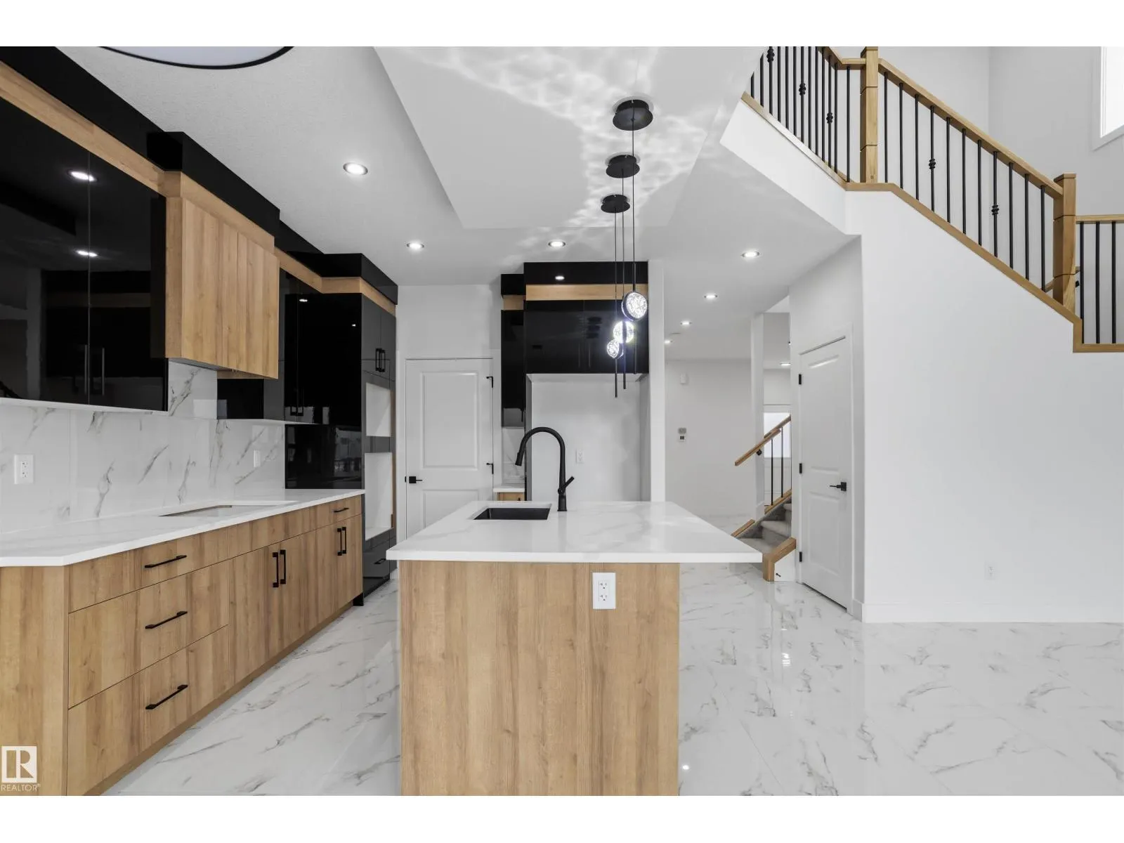 4202 63 ST