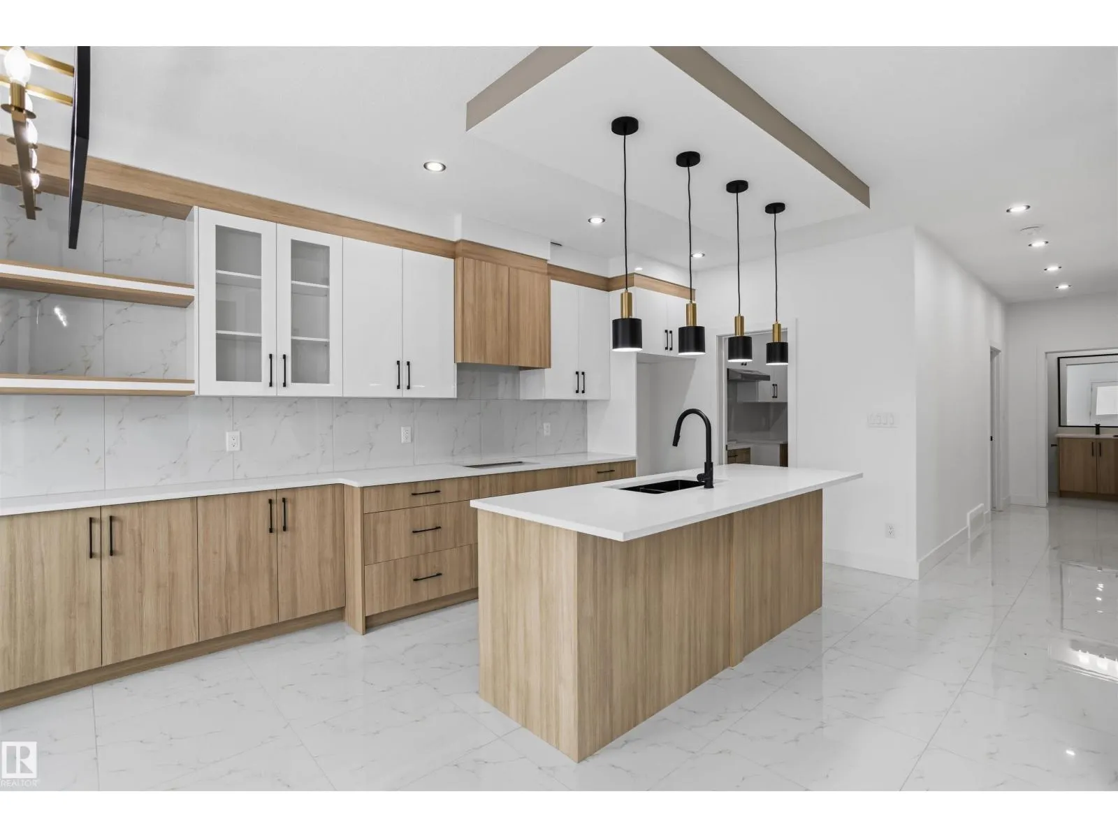 4204 63 ST