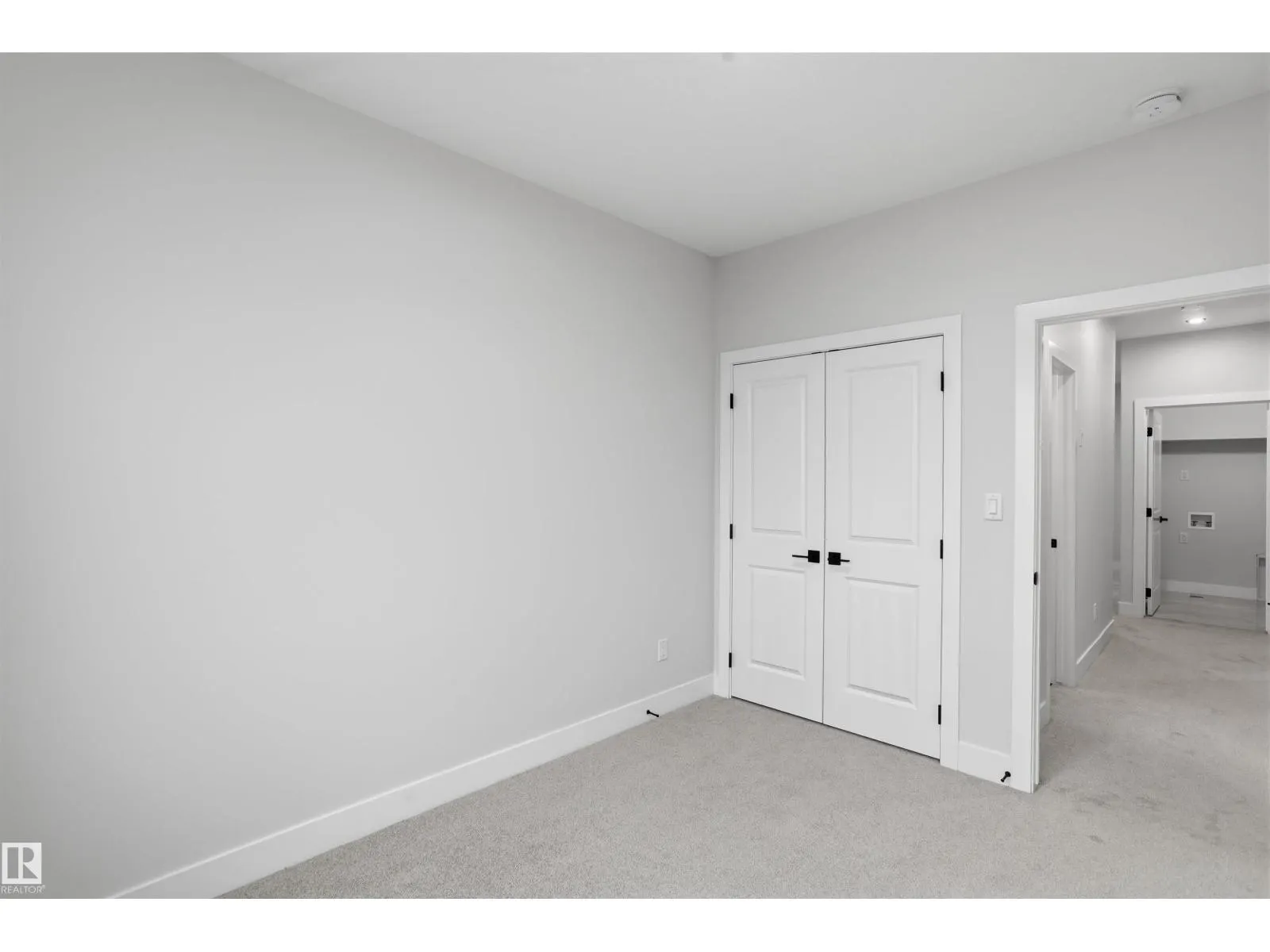 2314 6A AV SW