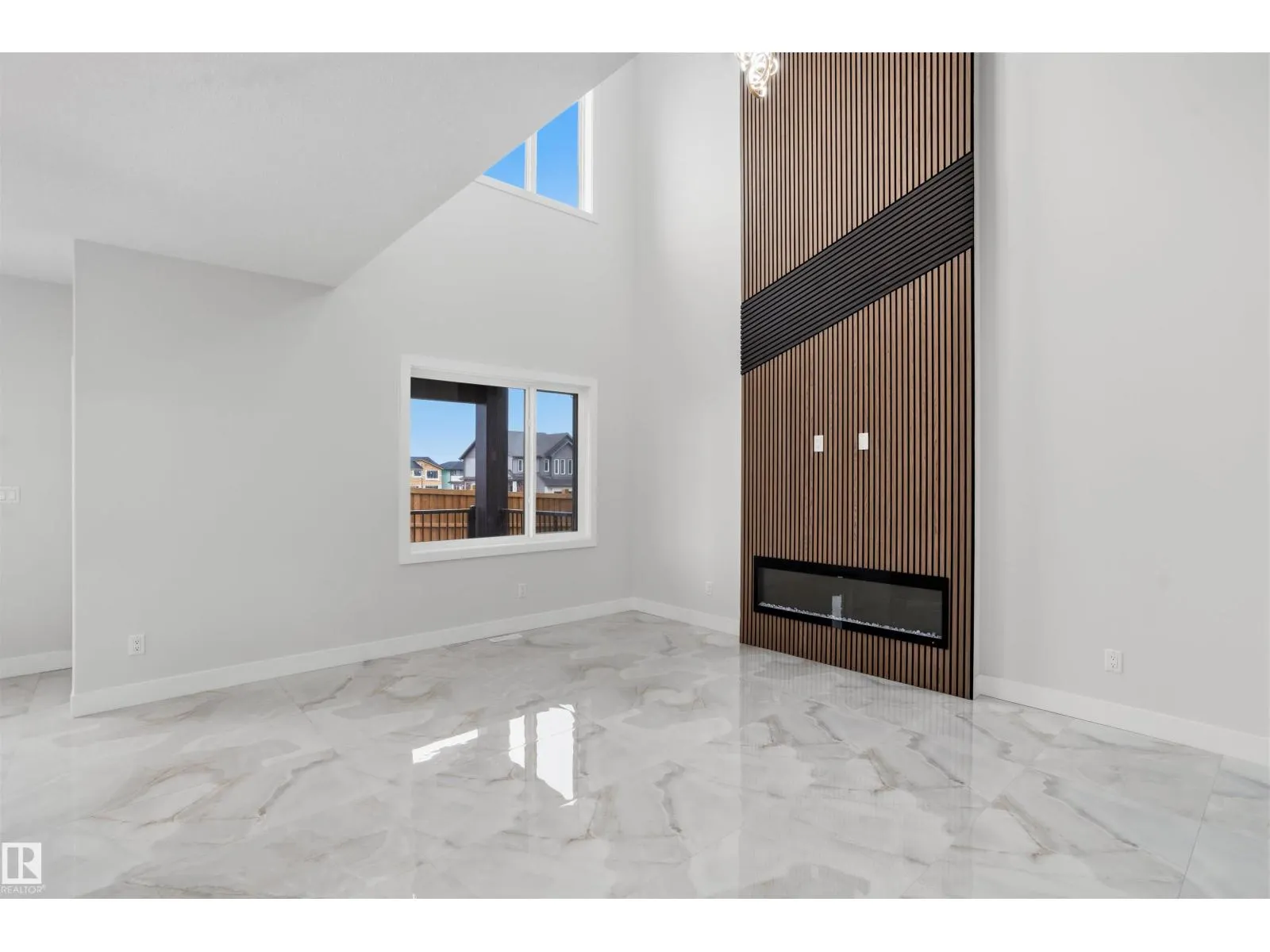 2314 6A AV SW
