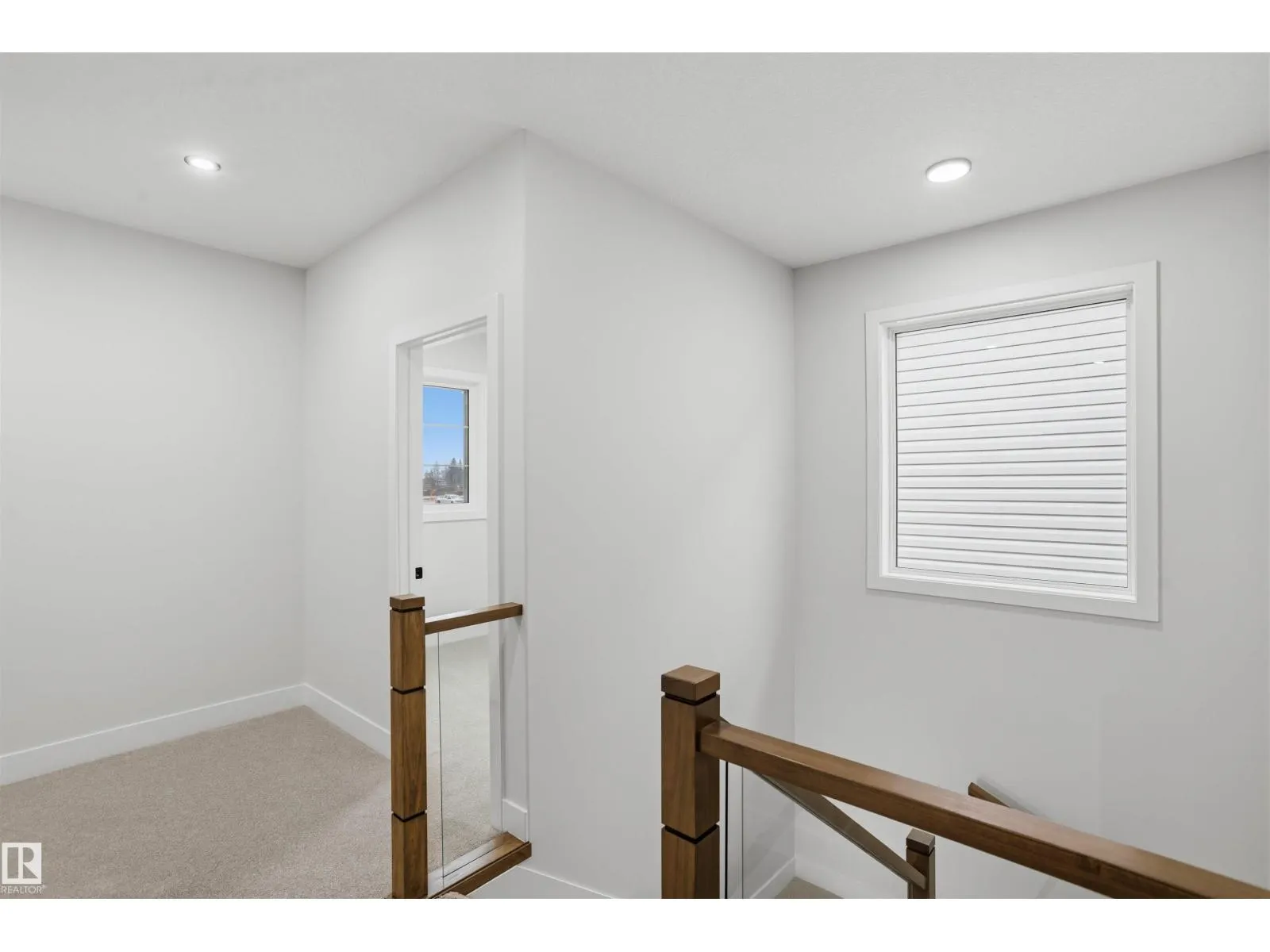 2314 6A AV SW