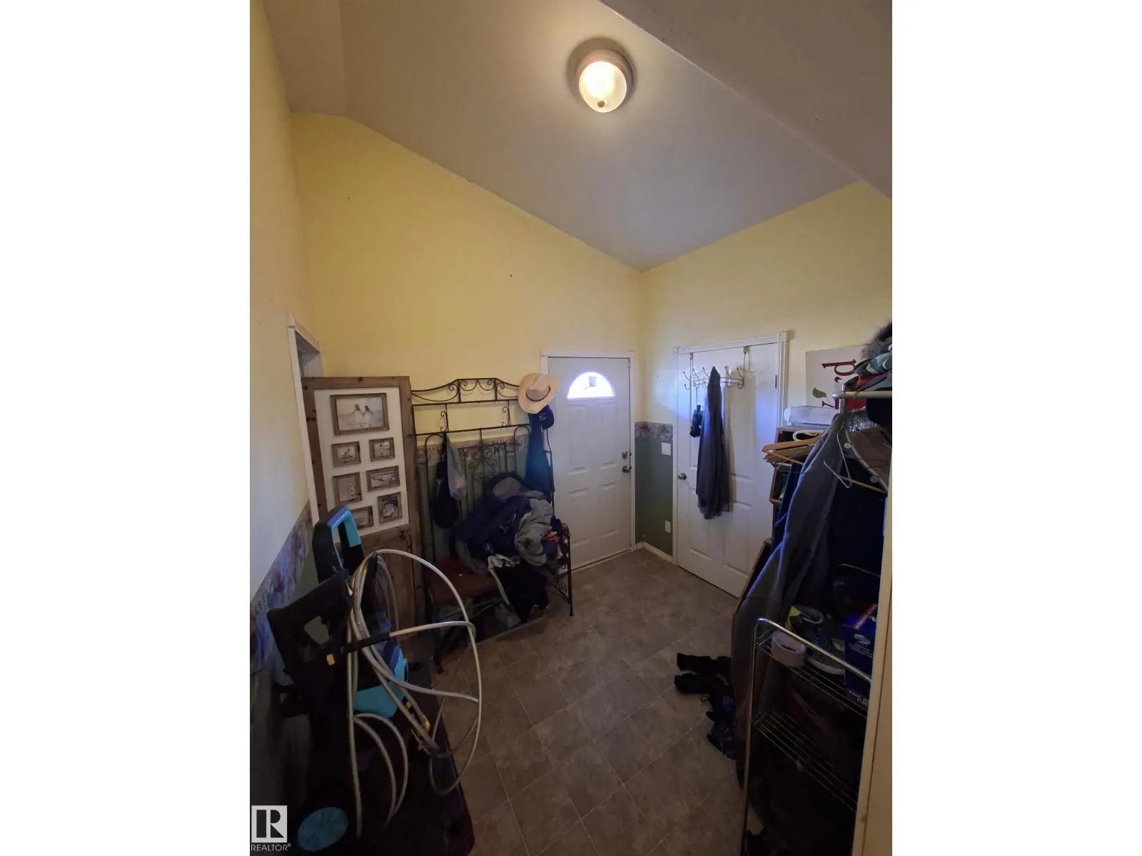 8530 HWY 621 HOUSE A; B