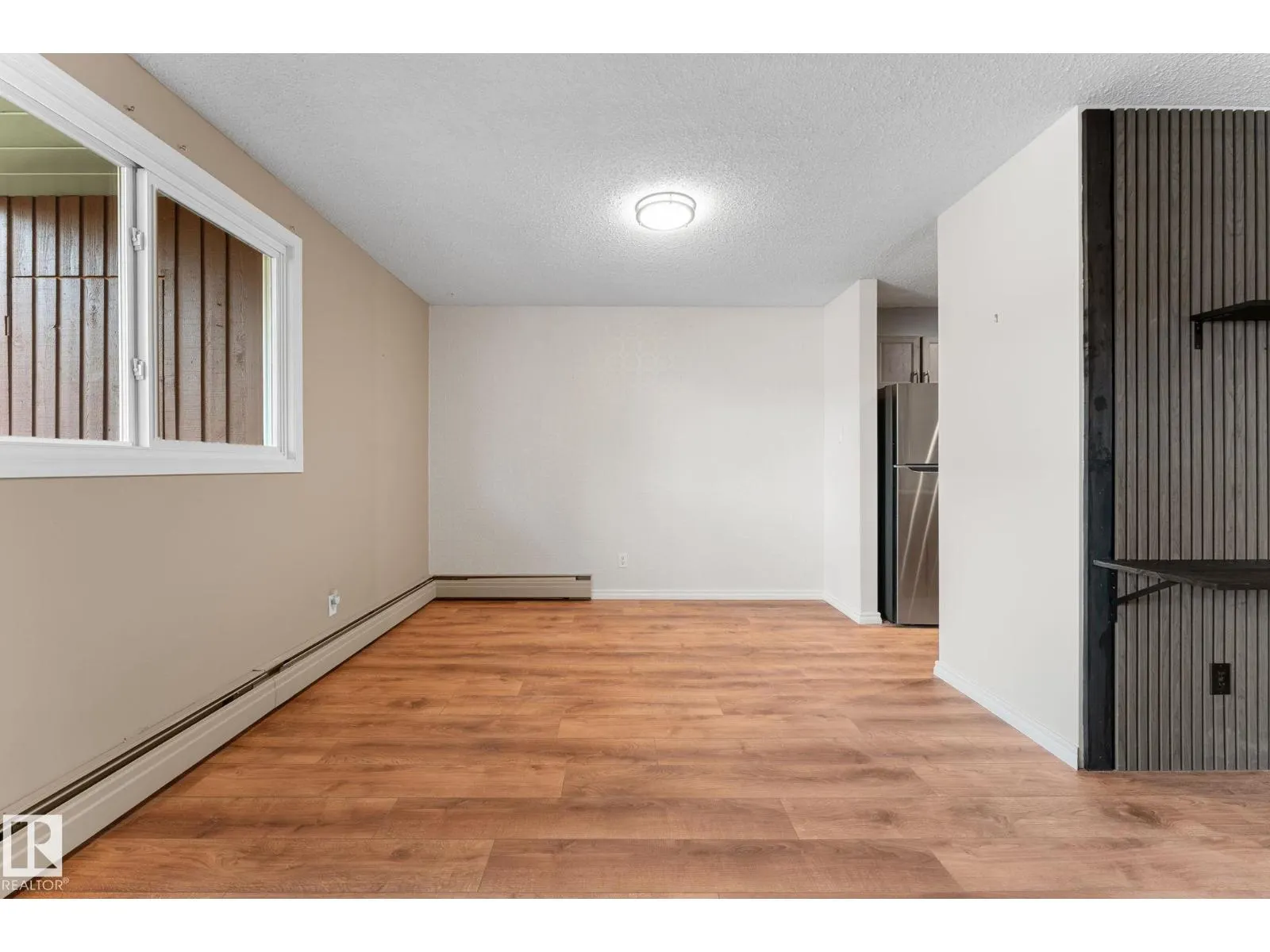 #206 2311 119 ST NW