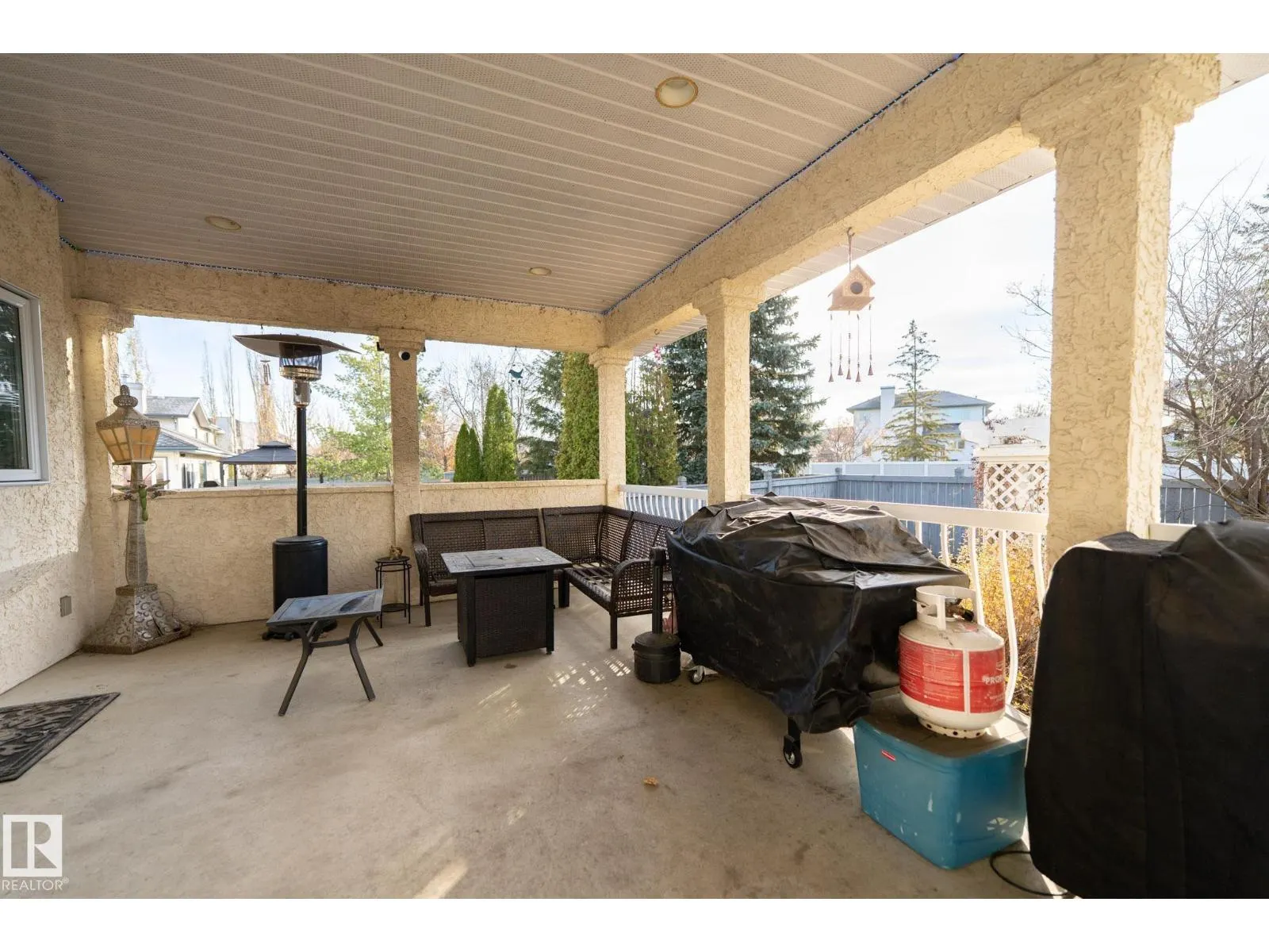 11363 10 AV NW