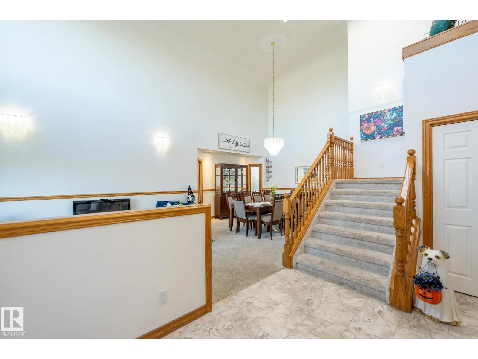 11363 10 AV NW
