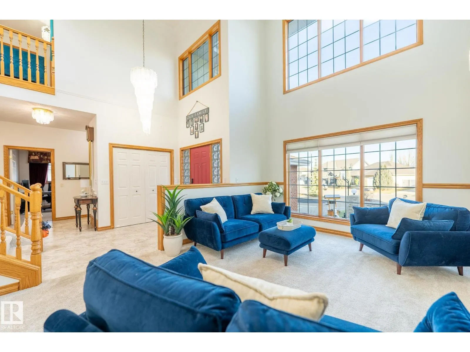 11363 10 AV NW