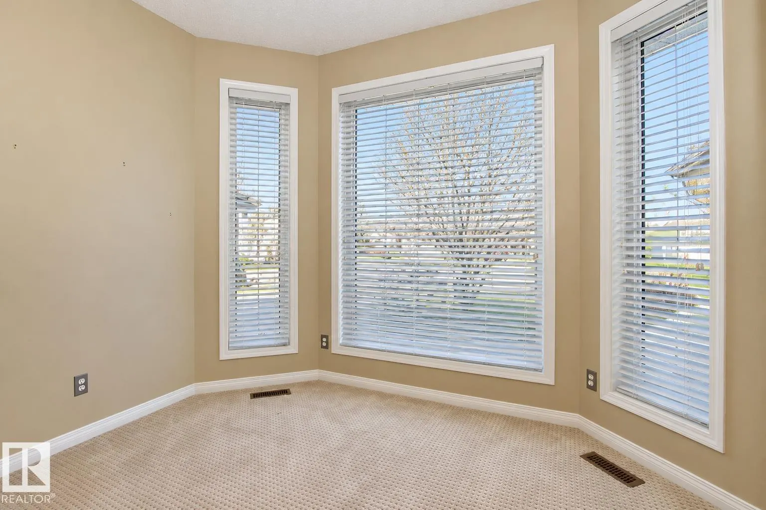 259 HAWKVIEW CO