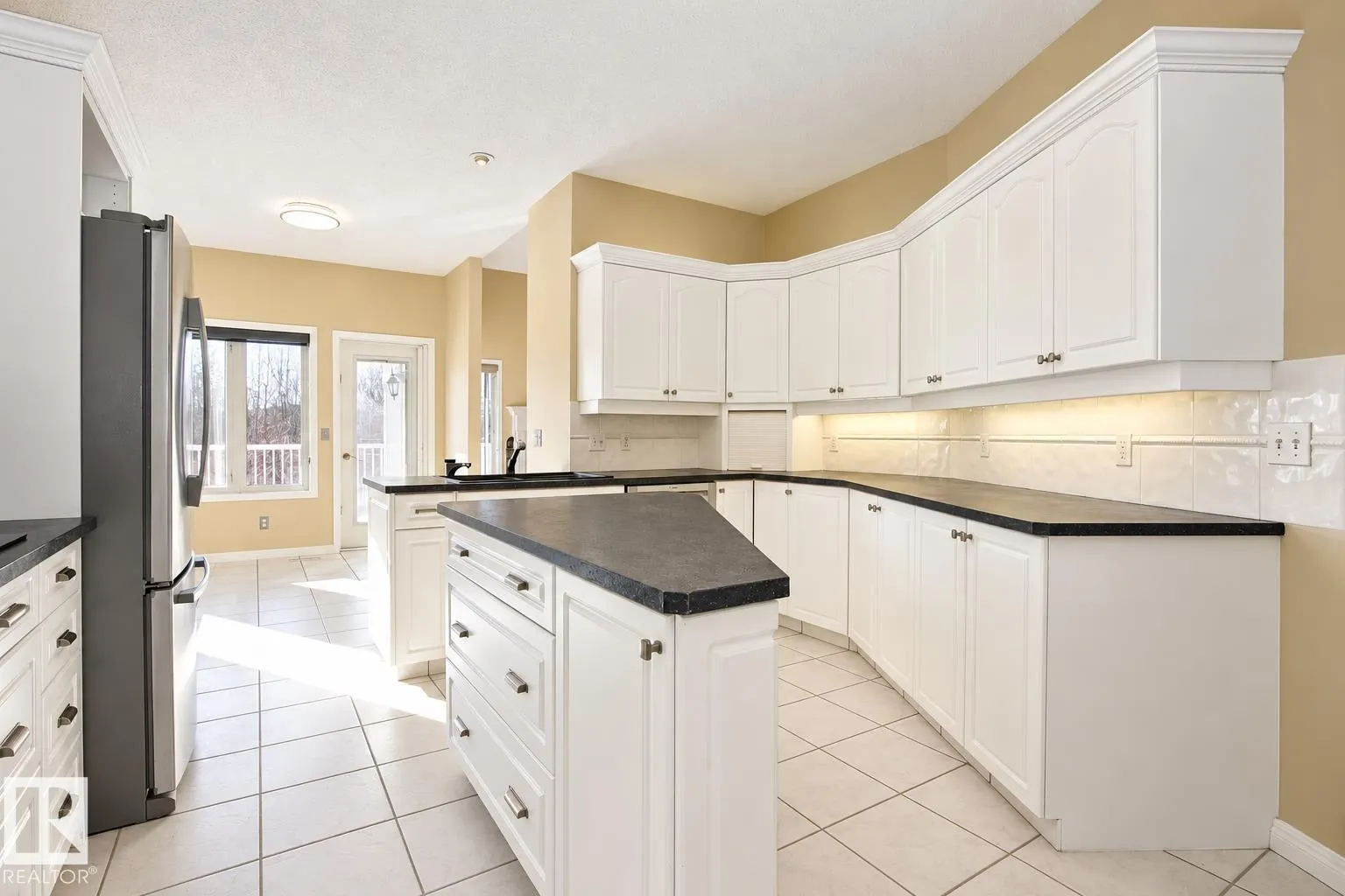 259 HAWKVIEW CO