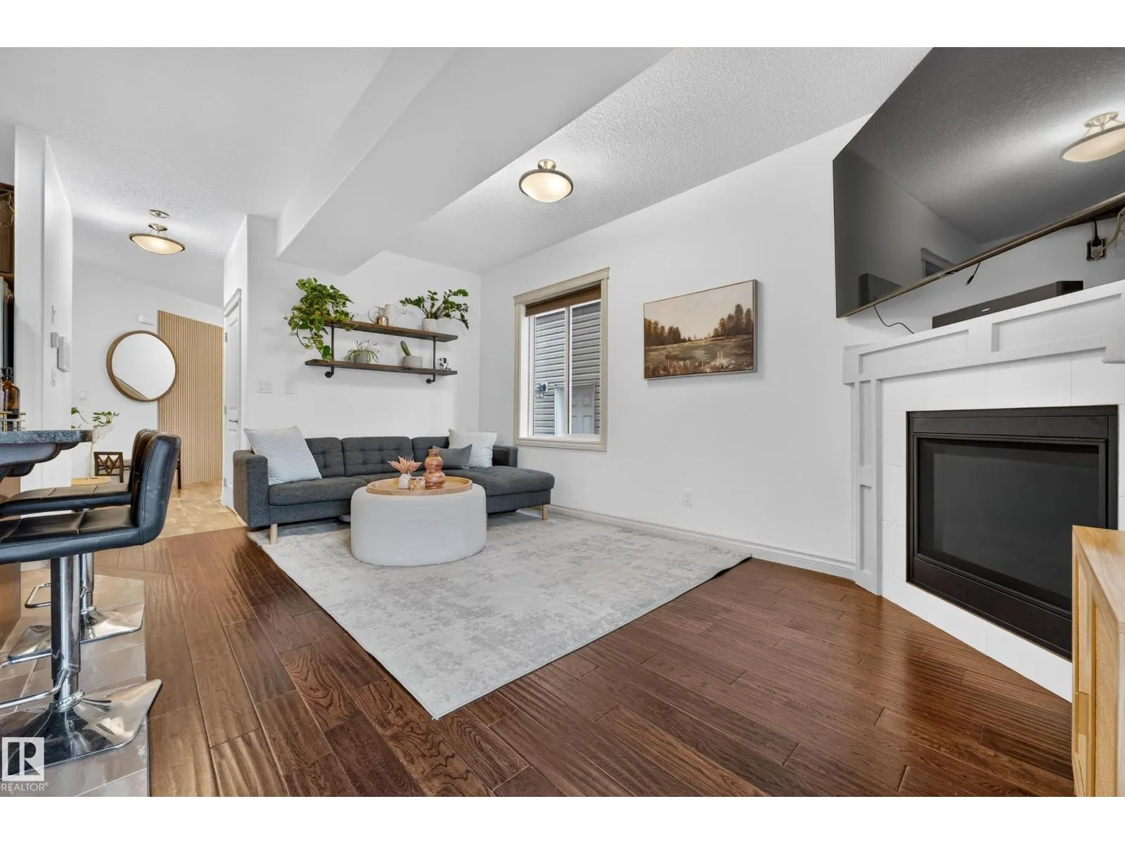 45 Richmond LI