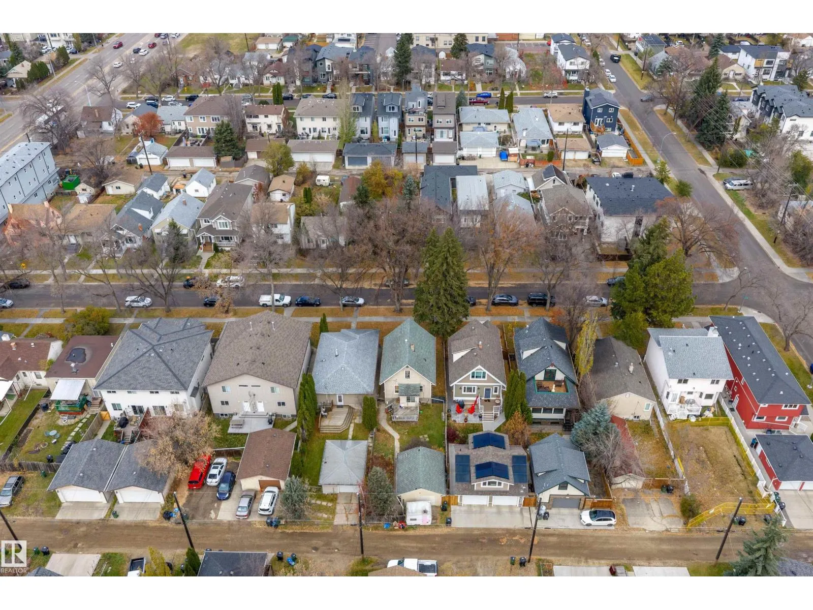 10817 74 AV NW