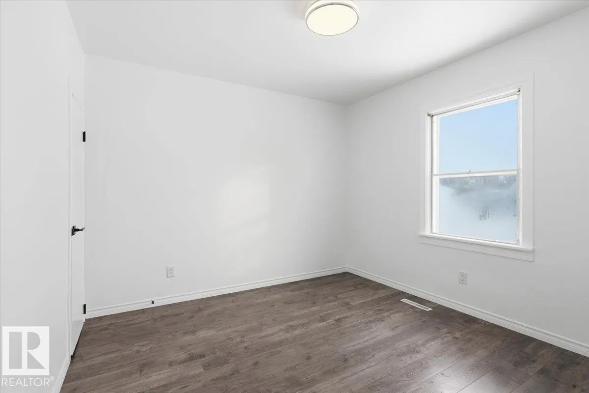 4720 52 st
