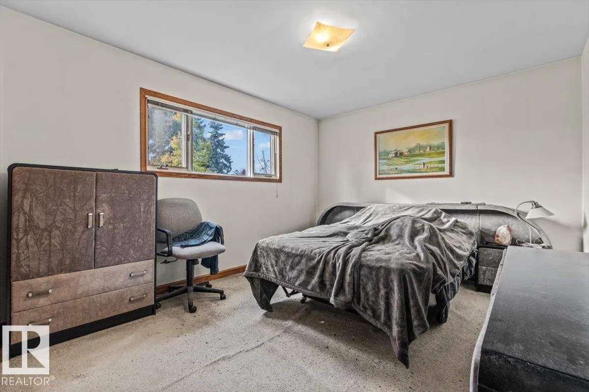13575 105 ST NW