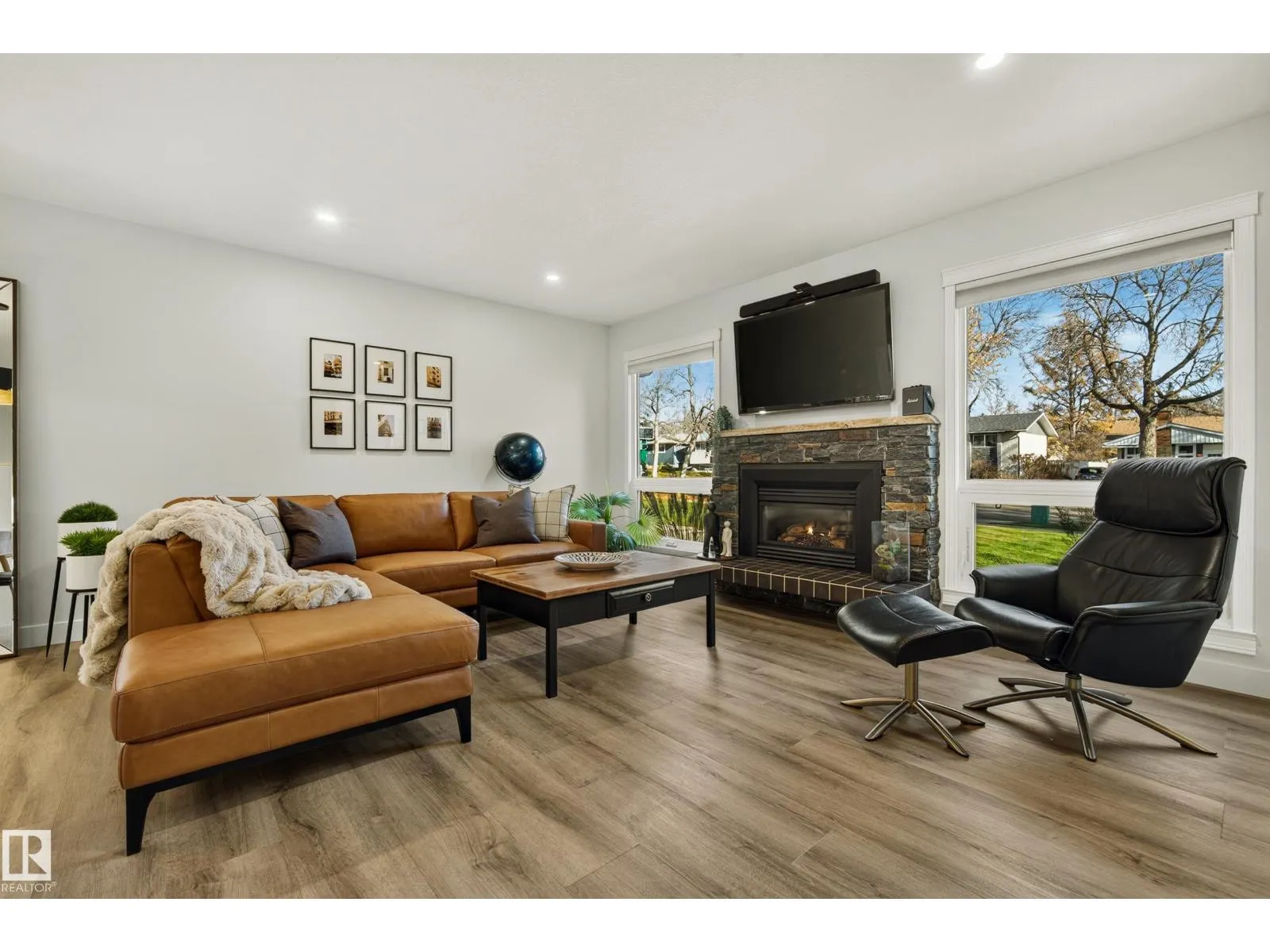 122 MISSION AV