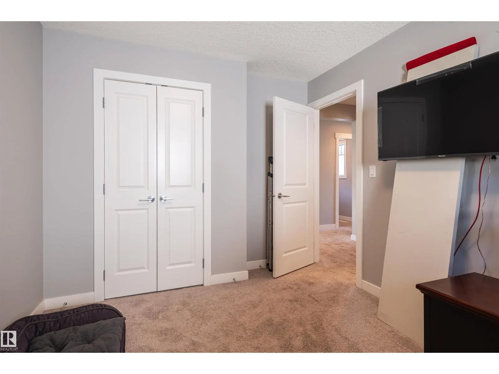 21837 95A AV NW