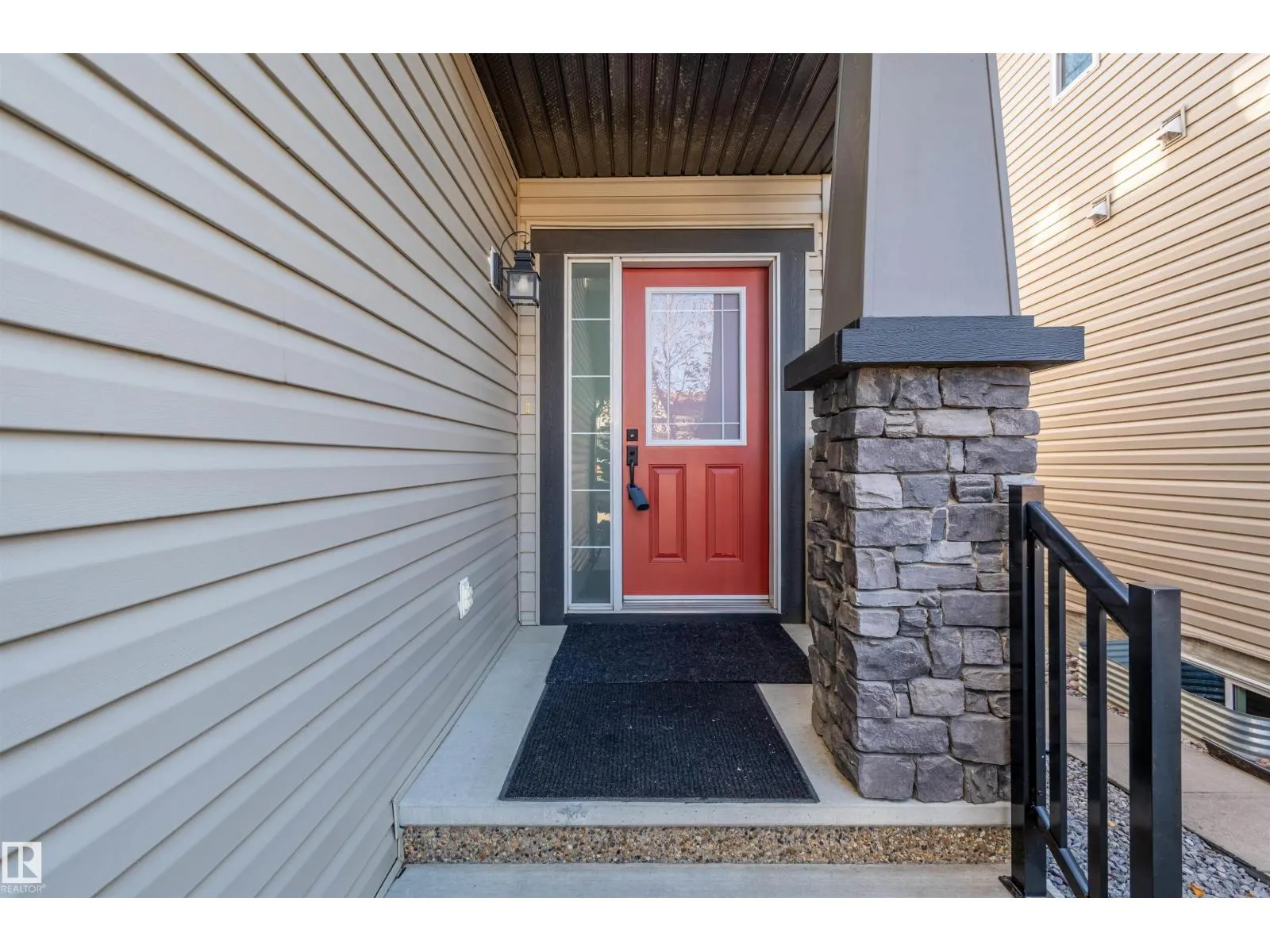 21837 95A AV NW