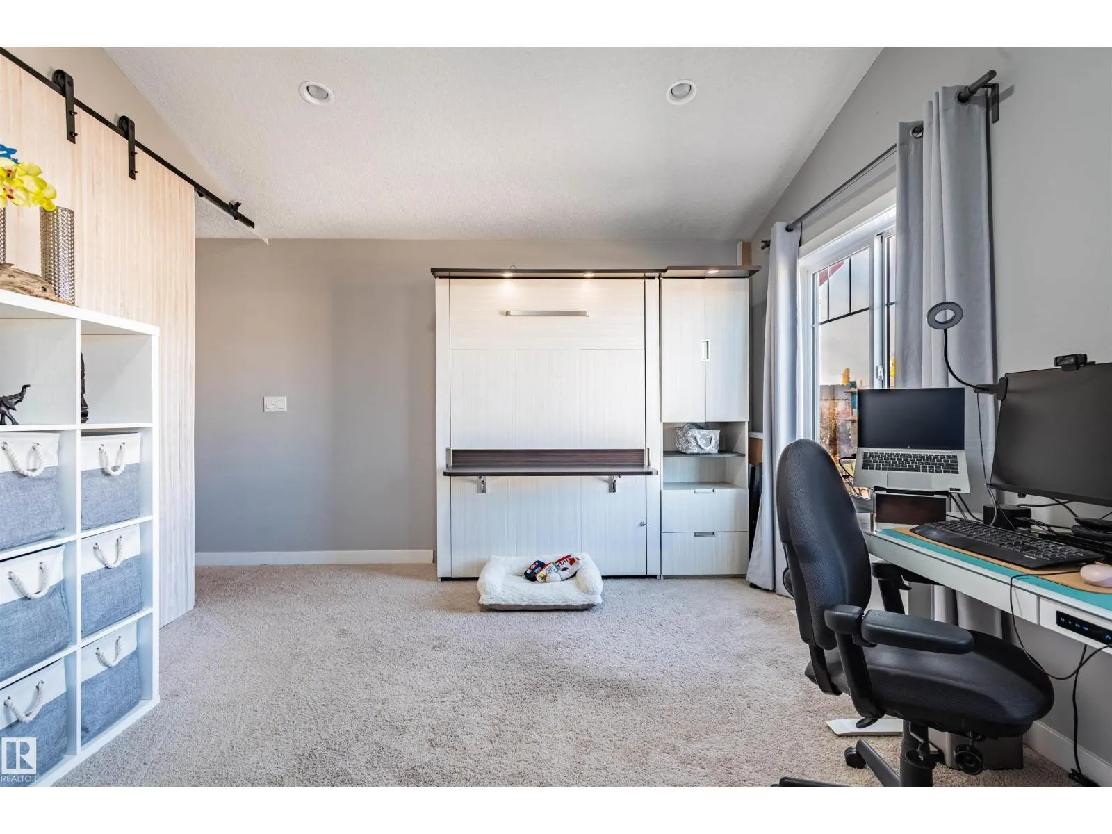21837 95A AV NW