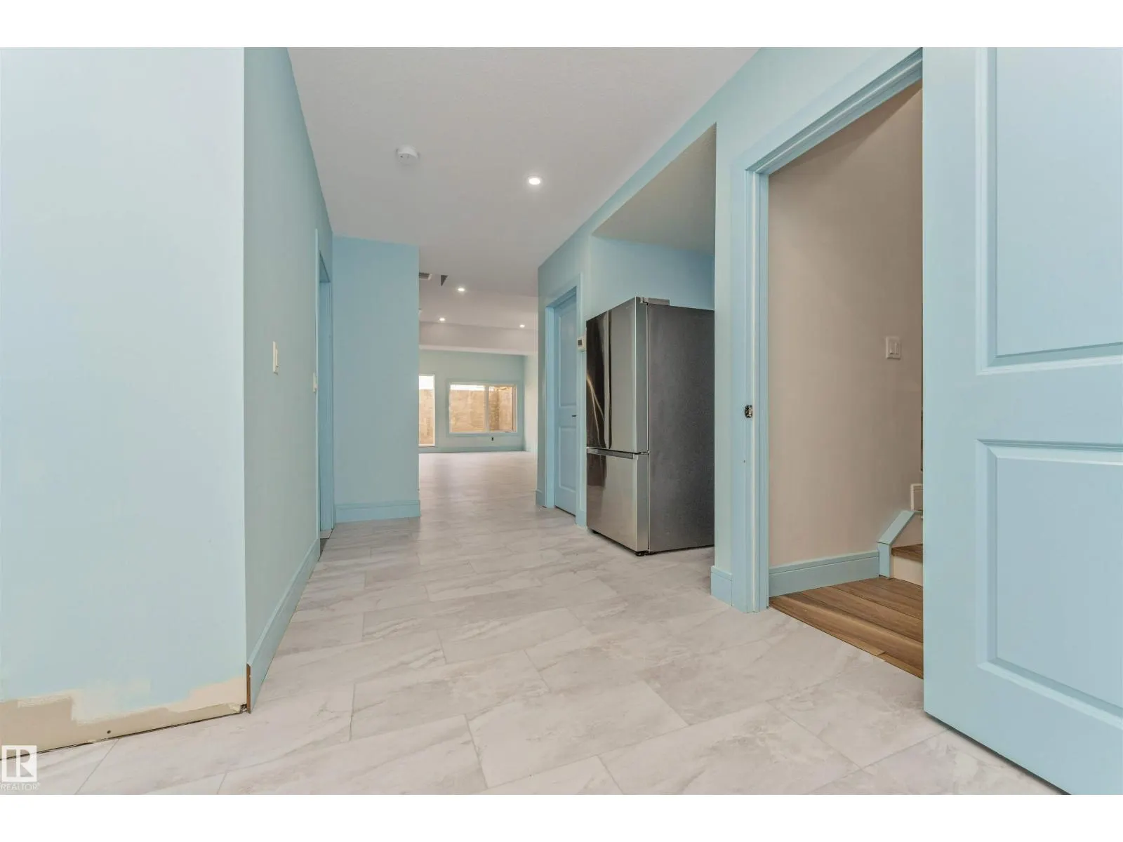 229 Glenridding Ravine RD SW