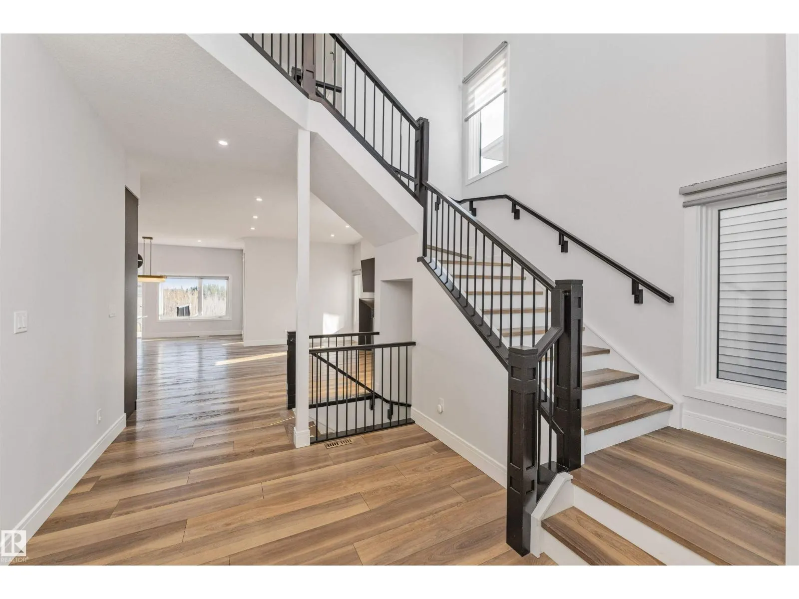 229 Glenridding Ravine RD SW