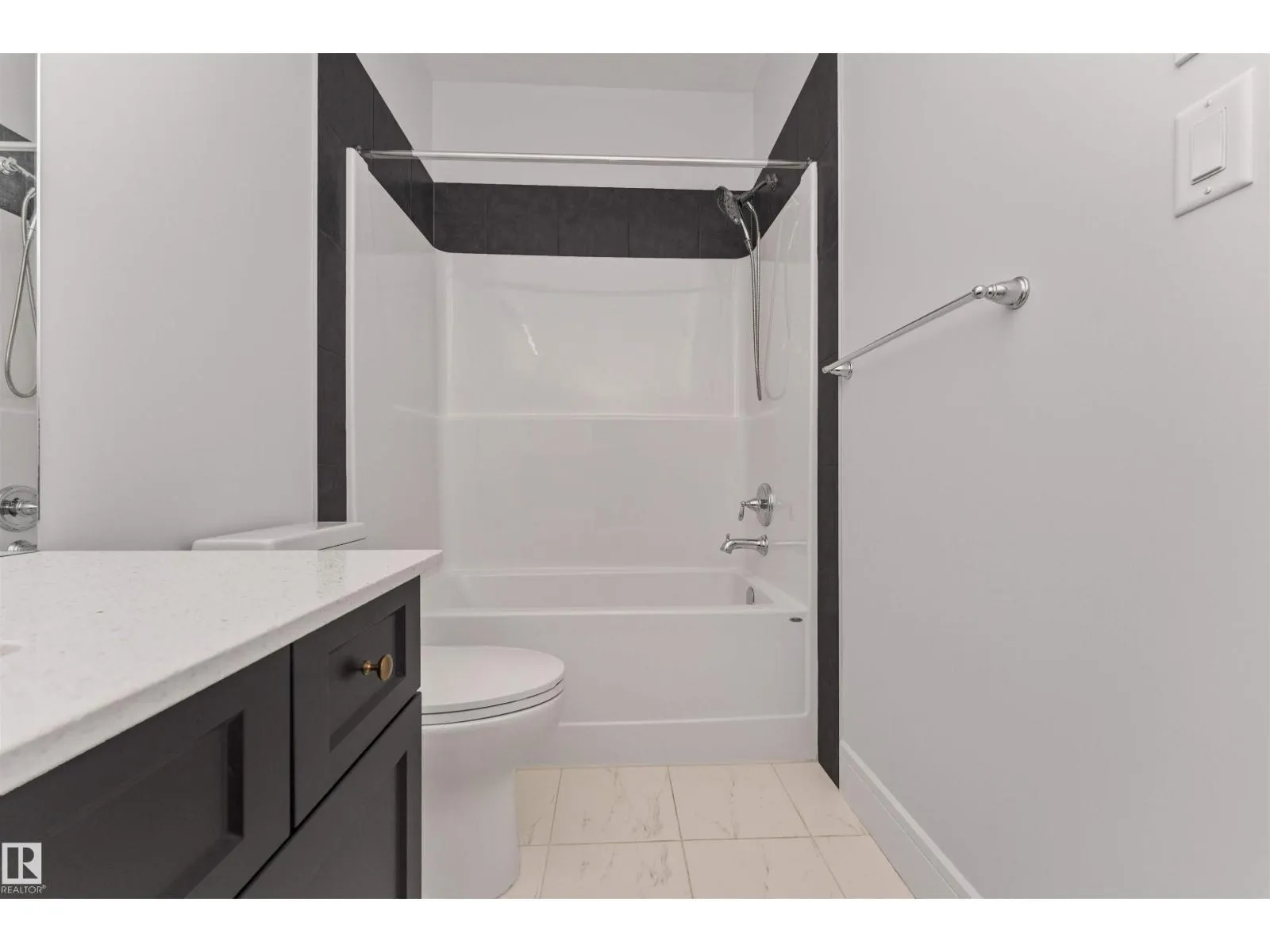 229 Glenridding Ravine RD SW