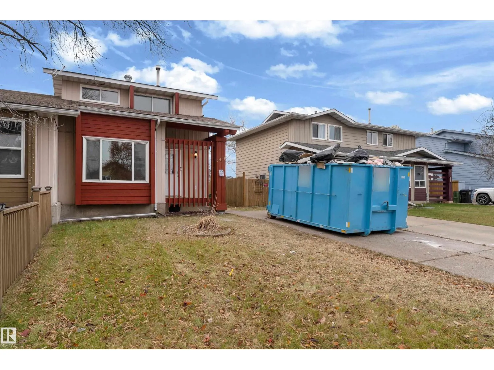 5405 39 AV NW