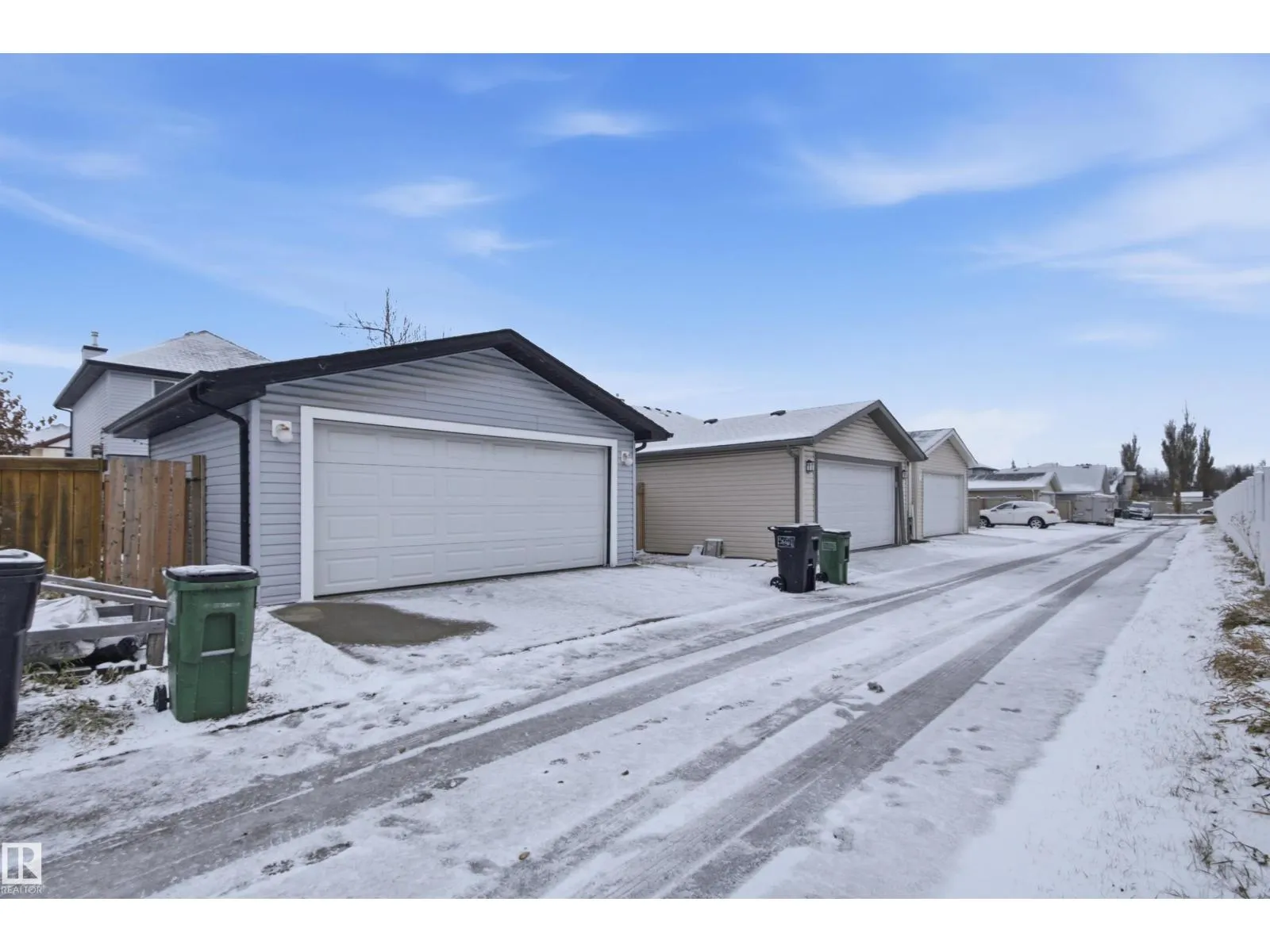 306 85 ST SW