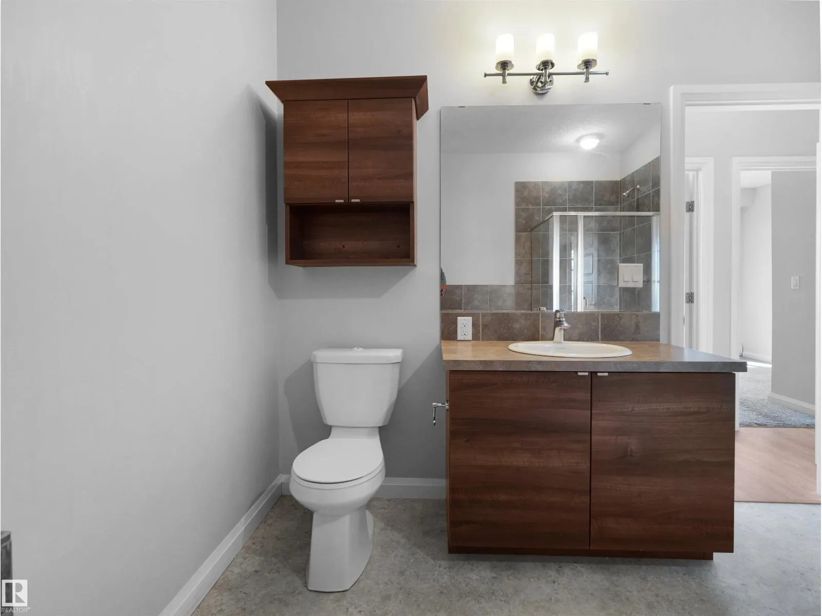 #415 2588 ANDERSON WY SW