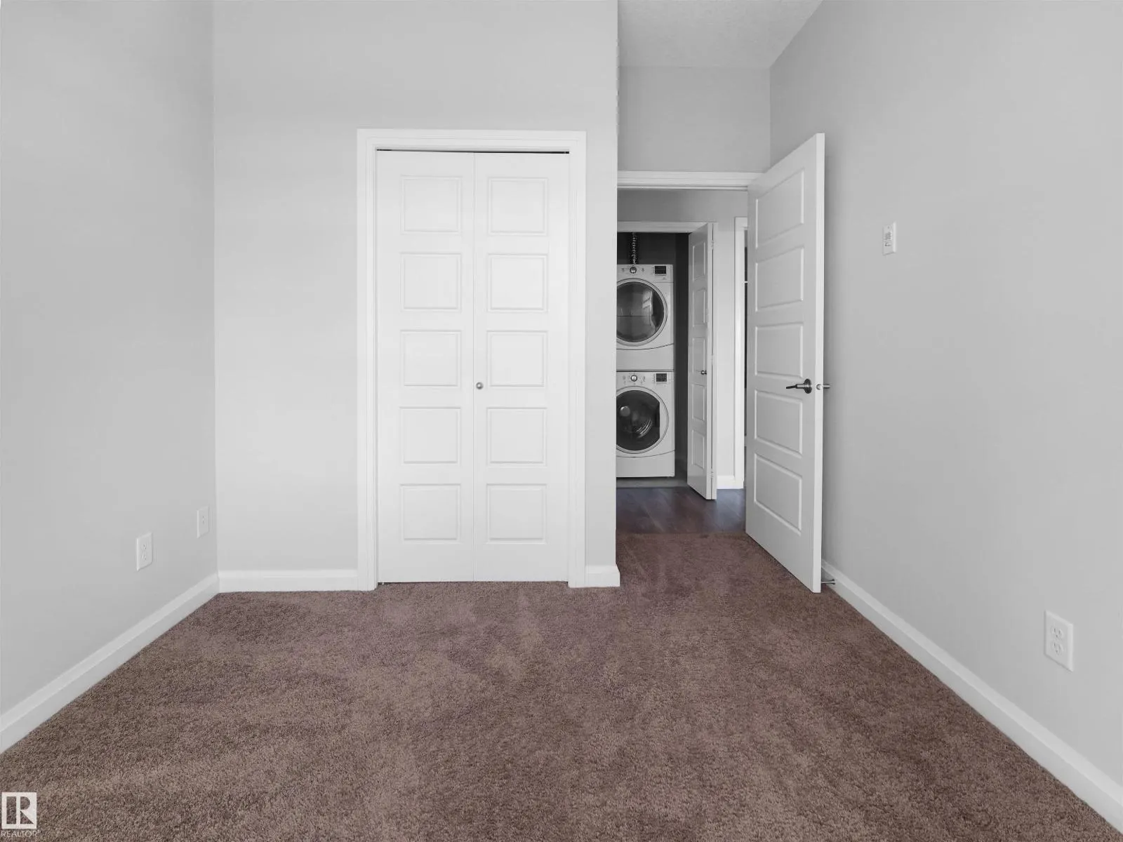 #415 2588 ANDERSON WY SW