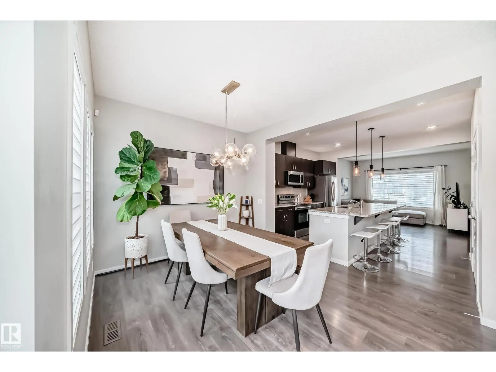 3278 CHERRY CR SW