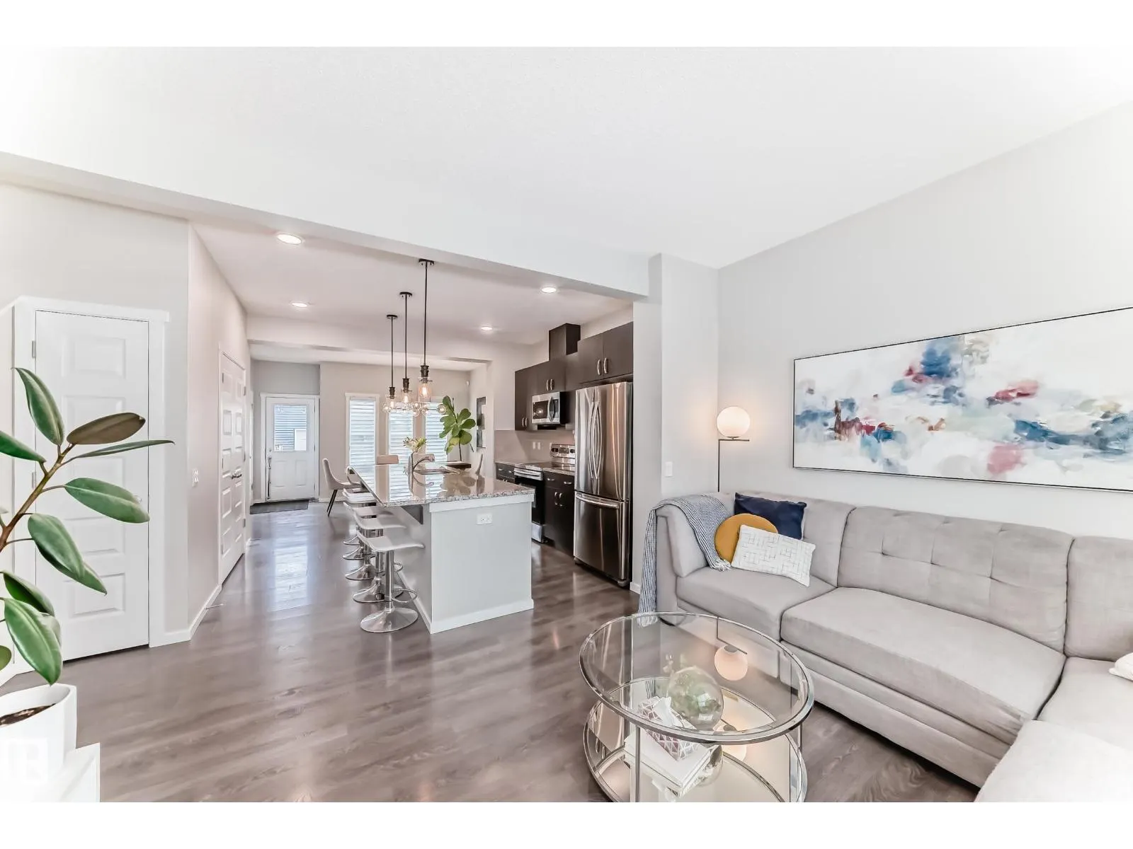 3278 CHERRY CR SW