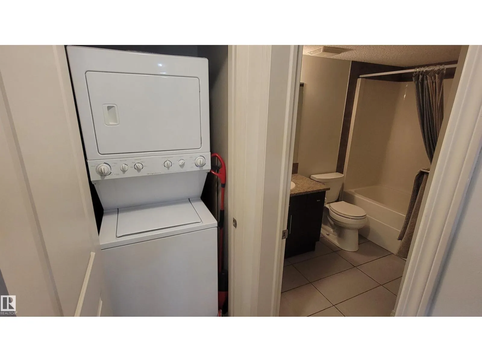 #108 103 AMBLESIDE DR SW
