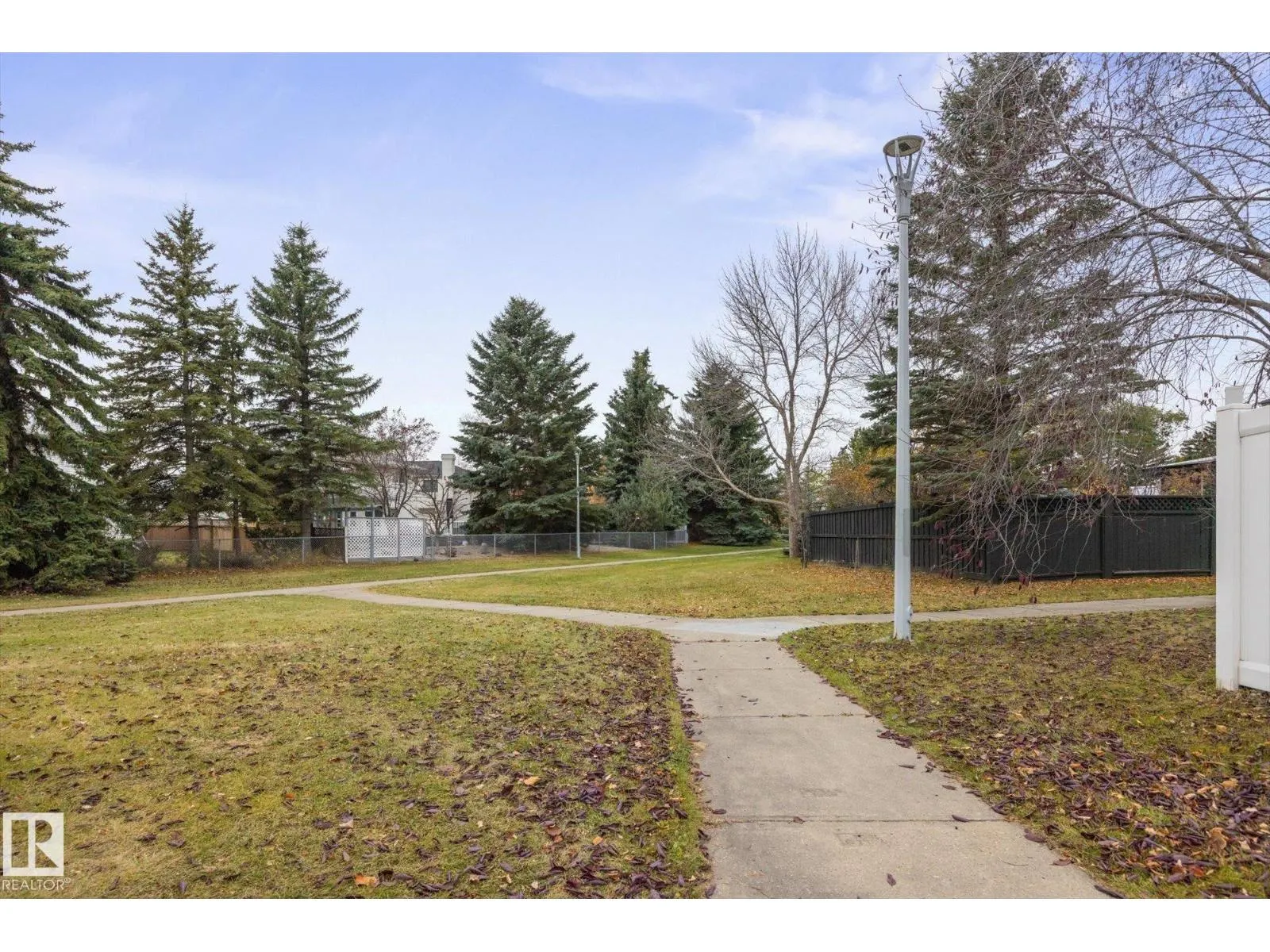 6178 157A AV NW