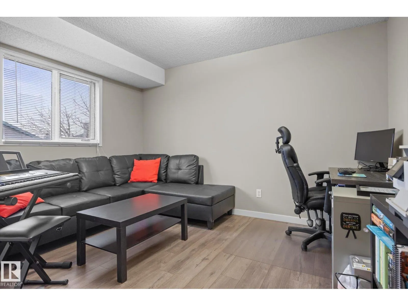 6178 157A AV NW