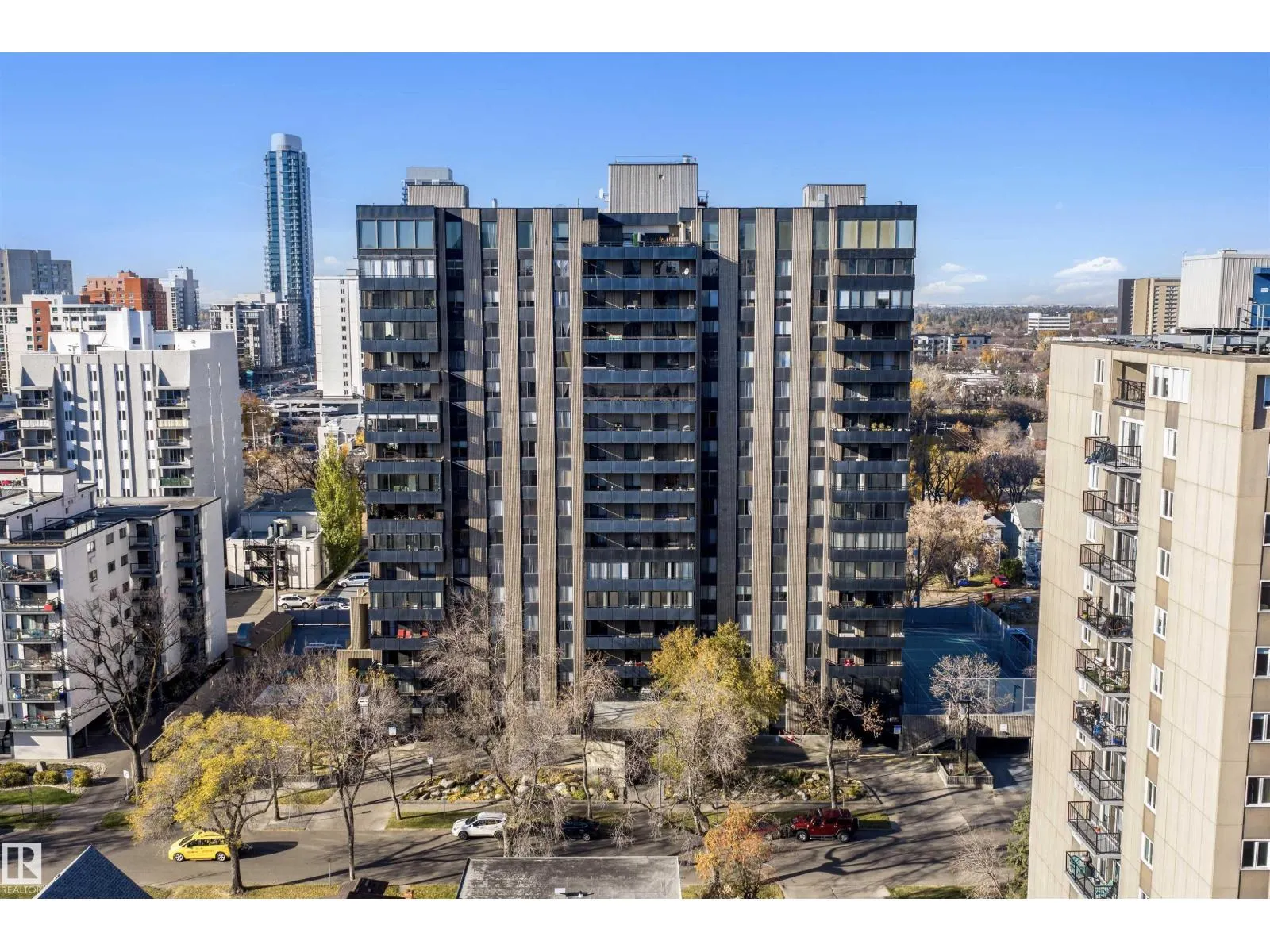#301 10160 115 ST NW