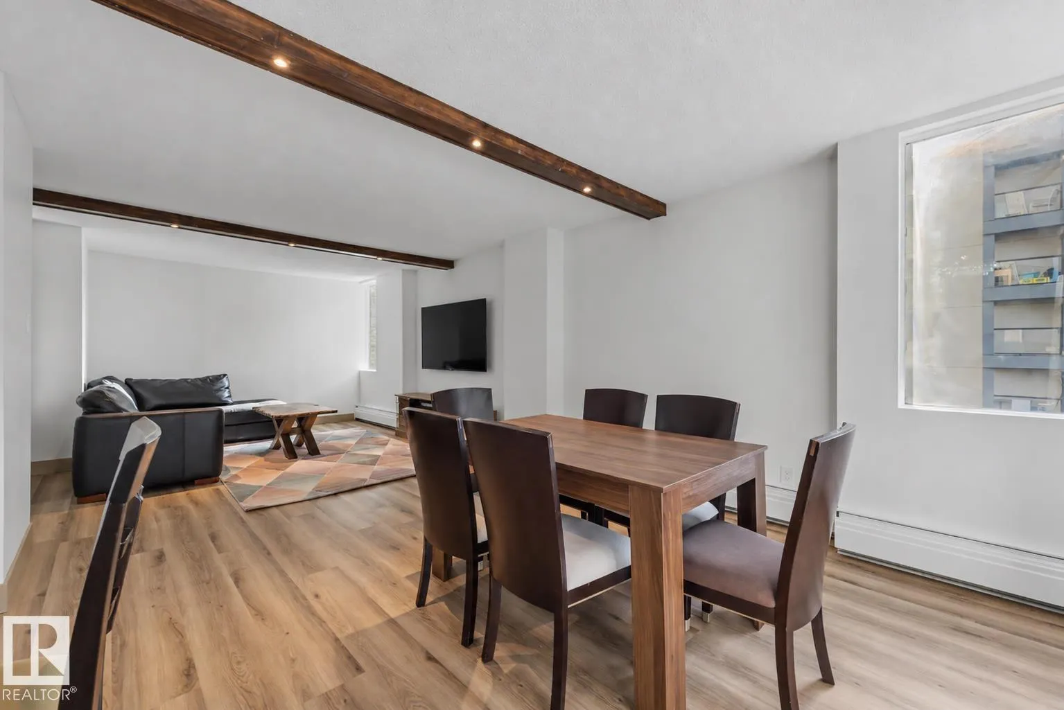#301 10160 115 ST NW