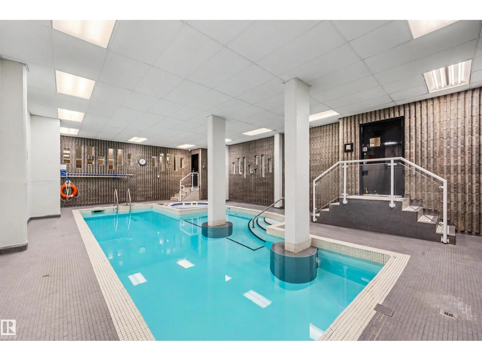 #301 10160 115 ST NW