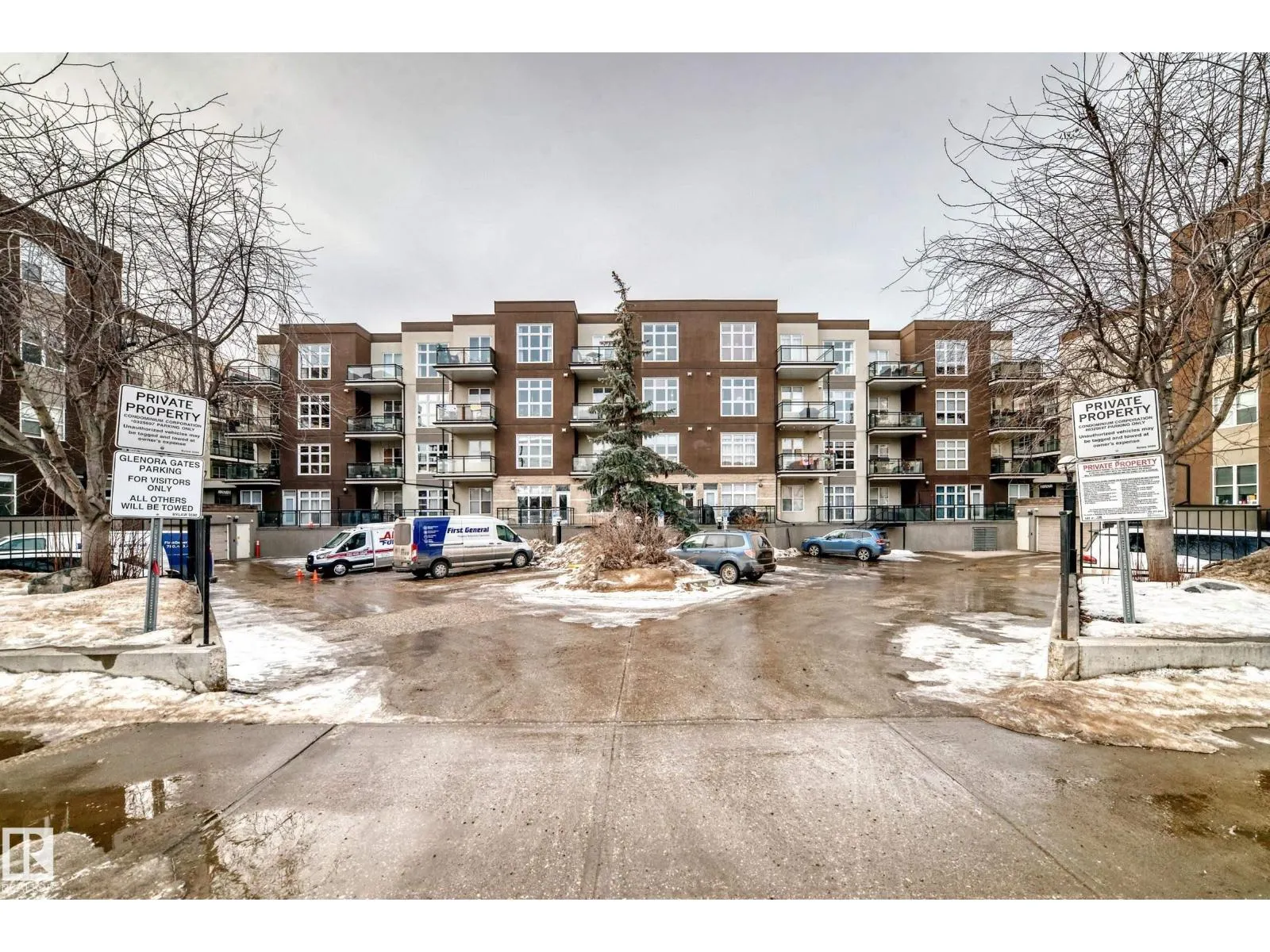 #223 10407 122 ST NW